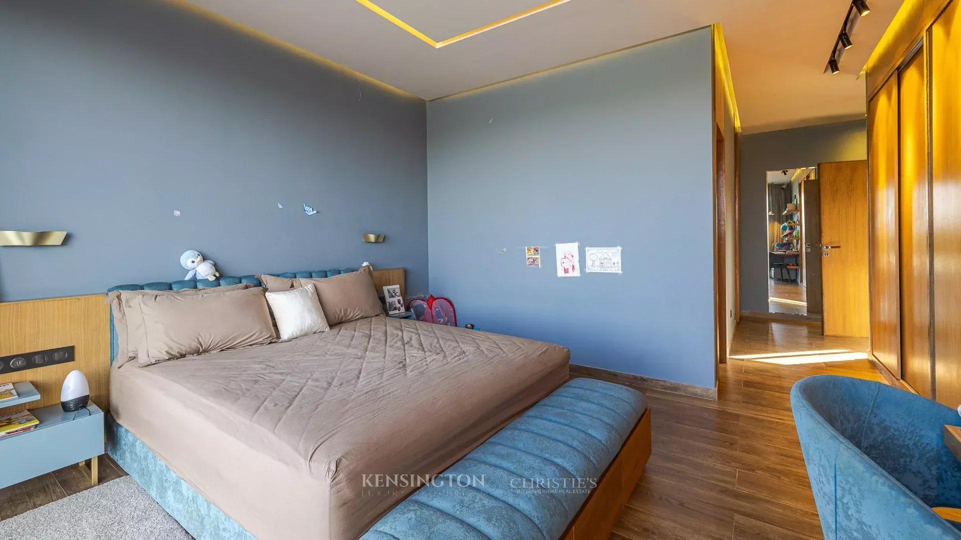 5 Bedroom Villa/Townhouse's Image 36