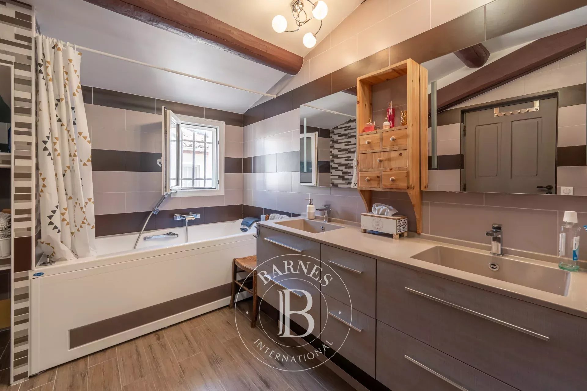 Villa Villelaure - picture 12