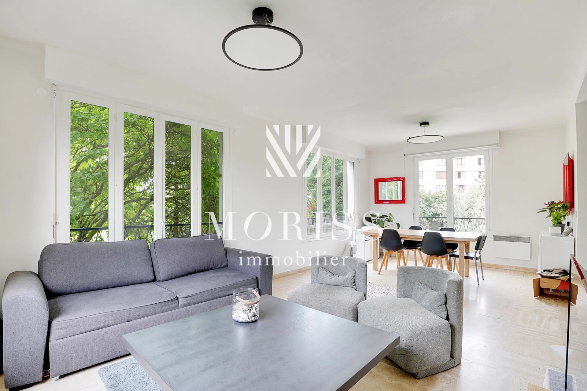 Champigny-sur-Marne Maison de 7 pièces + 1000 m2 de jardin - Image Array