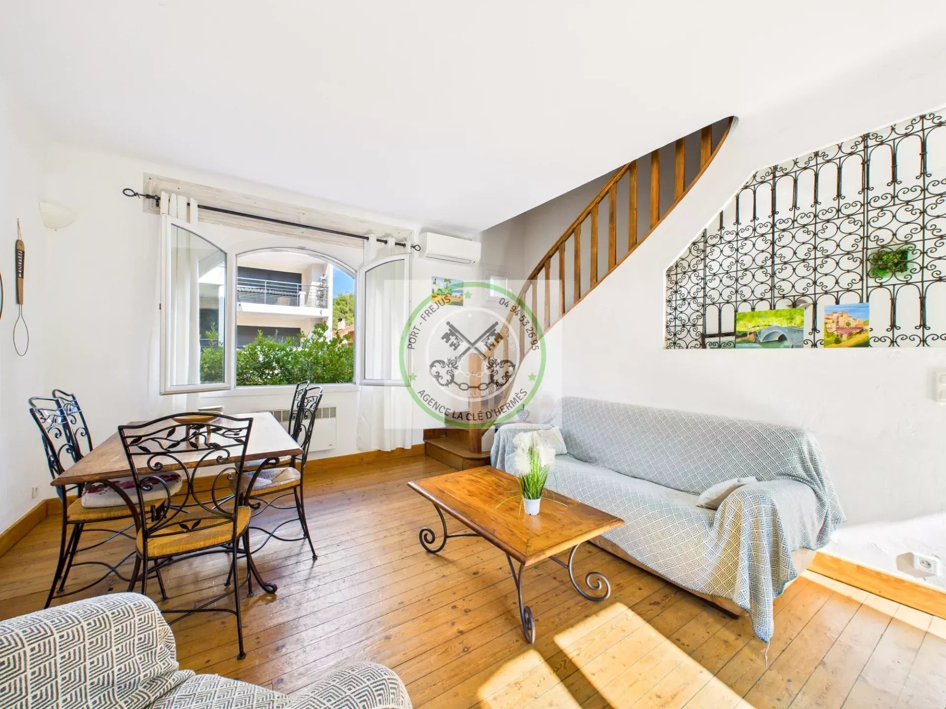 Agence immobilière de 