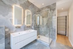 Beautiful 137 sqm Apartment – Port Area — photo 7 of 7