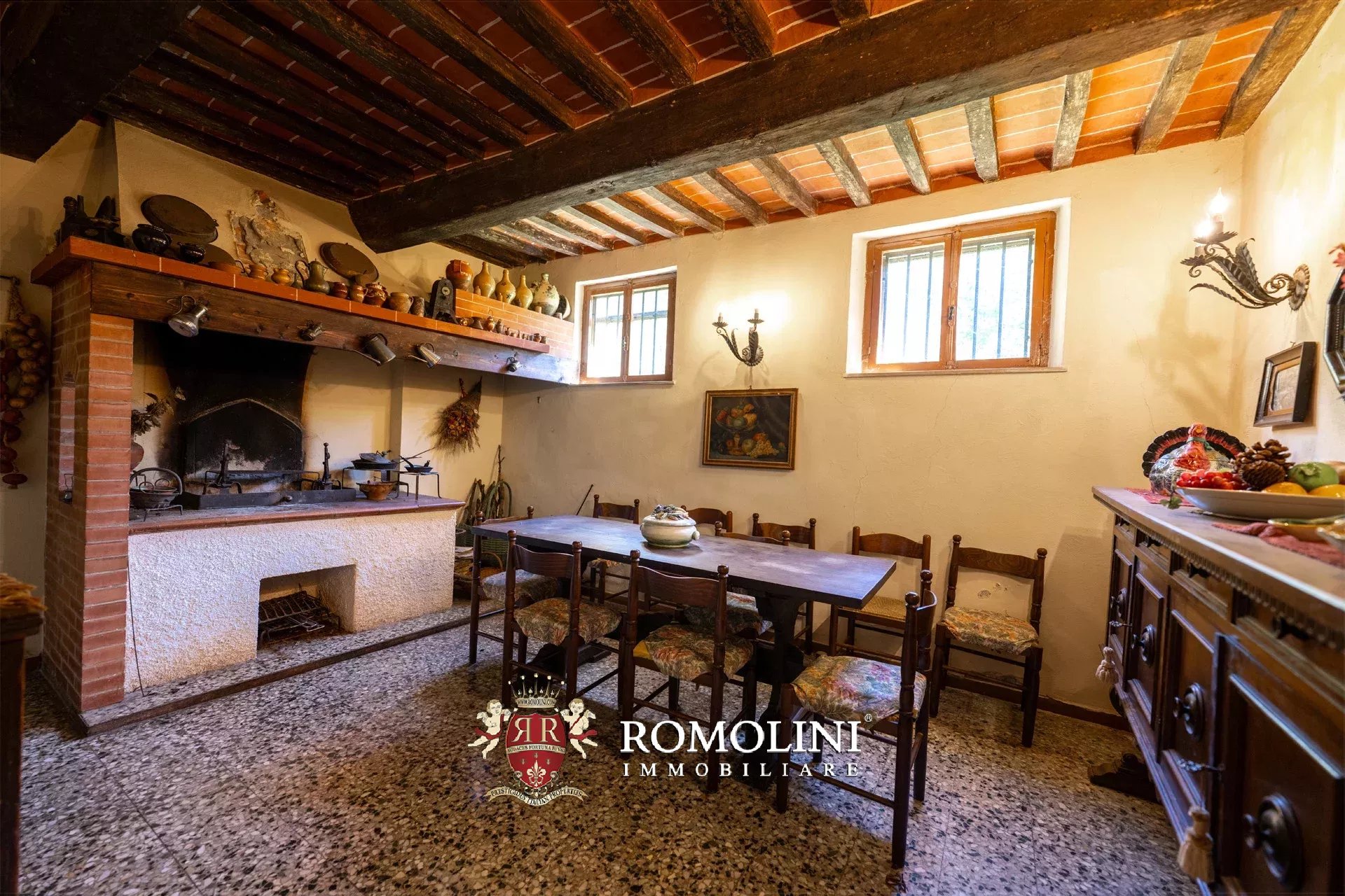 5 Bedroom Villa/Townhouse's Image 31