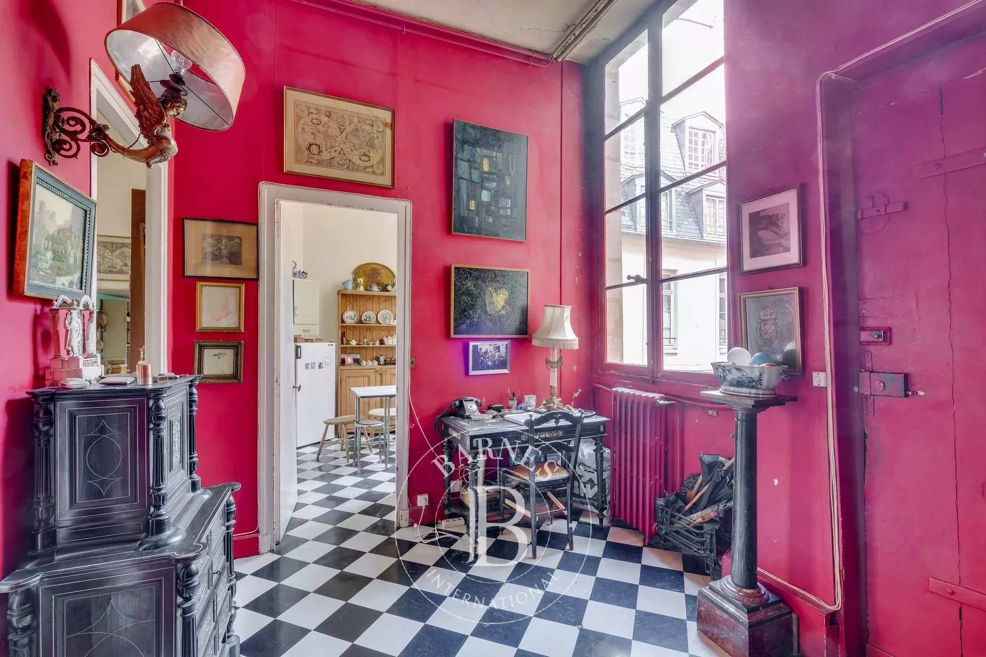 Paris 6 - Pont Neuf - quiet - 2/3 bedrooms - fixer-upper