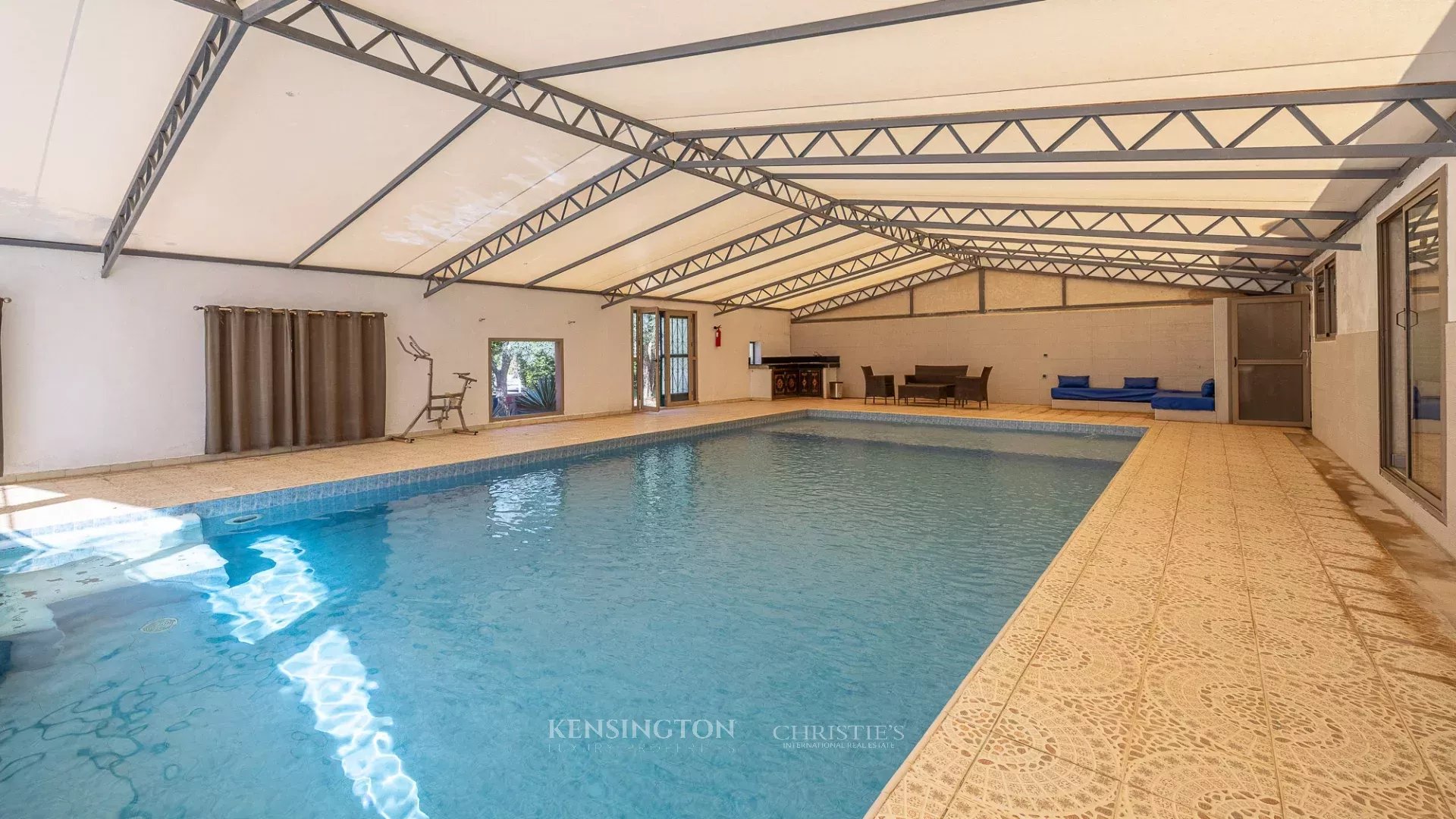 12 Bedroom Villa/Townhouse's Image 37