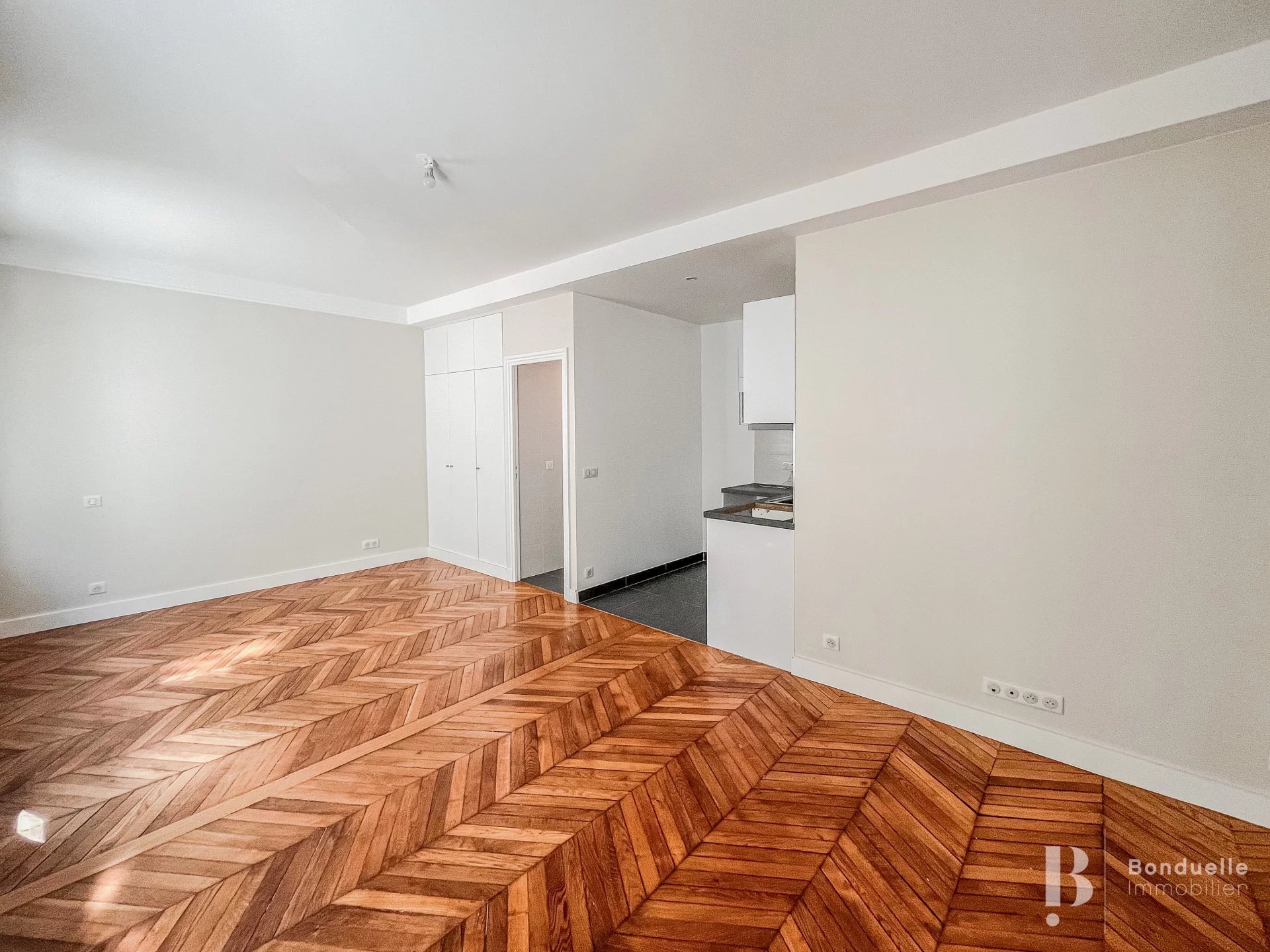 Rental Apartment Paris 16th Chaillot