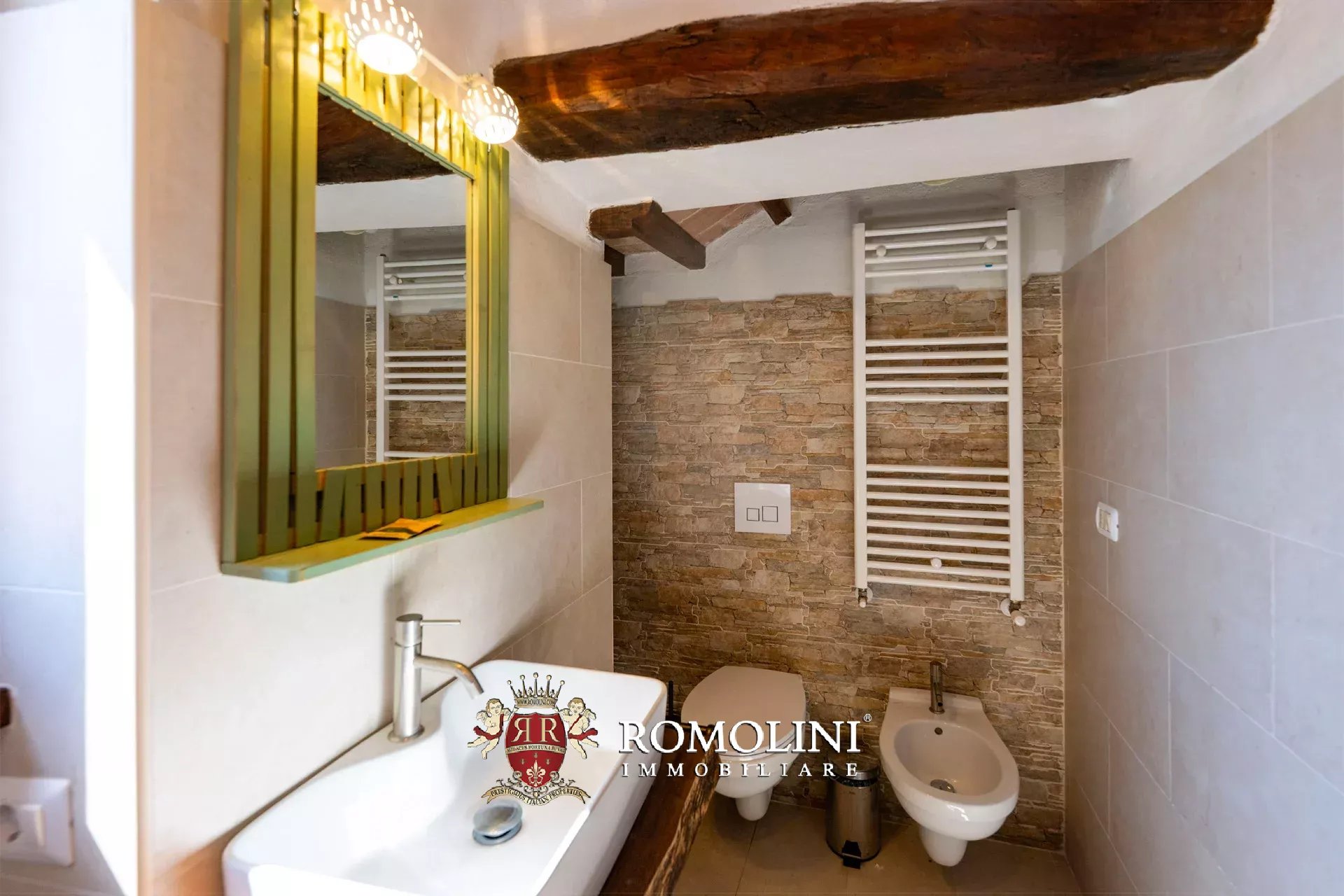 10 Bedroom Villa/Townhouse's Image 52