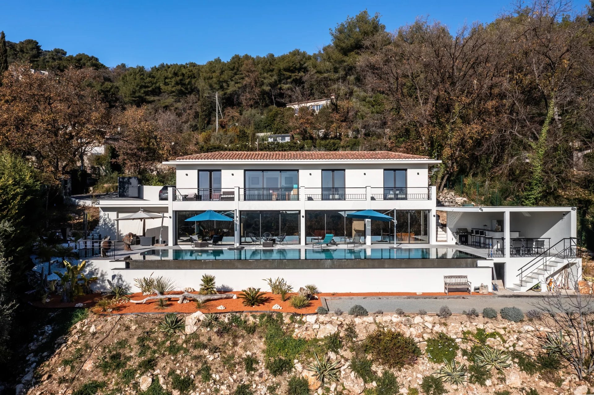 Qlistings - - Villa - Alpes-Maritimes - For Sale - MZiSP1856 Property Image