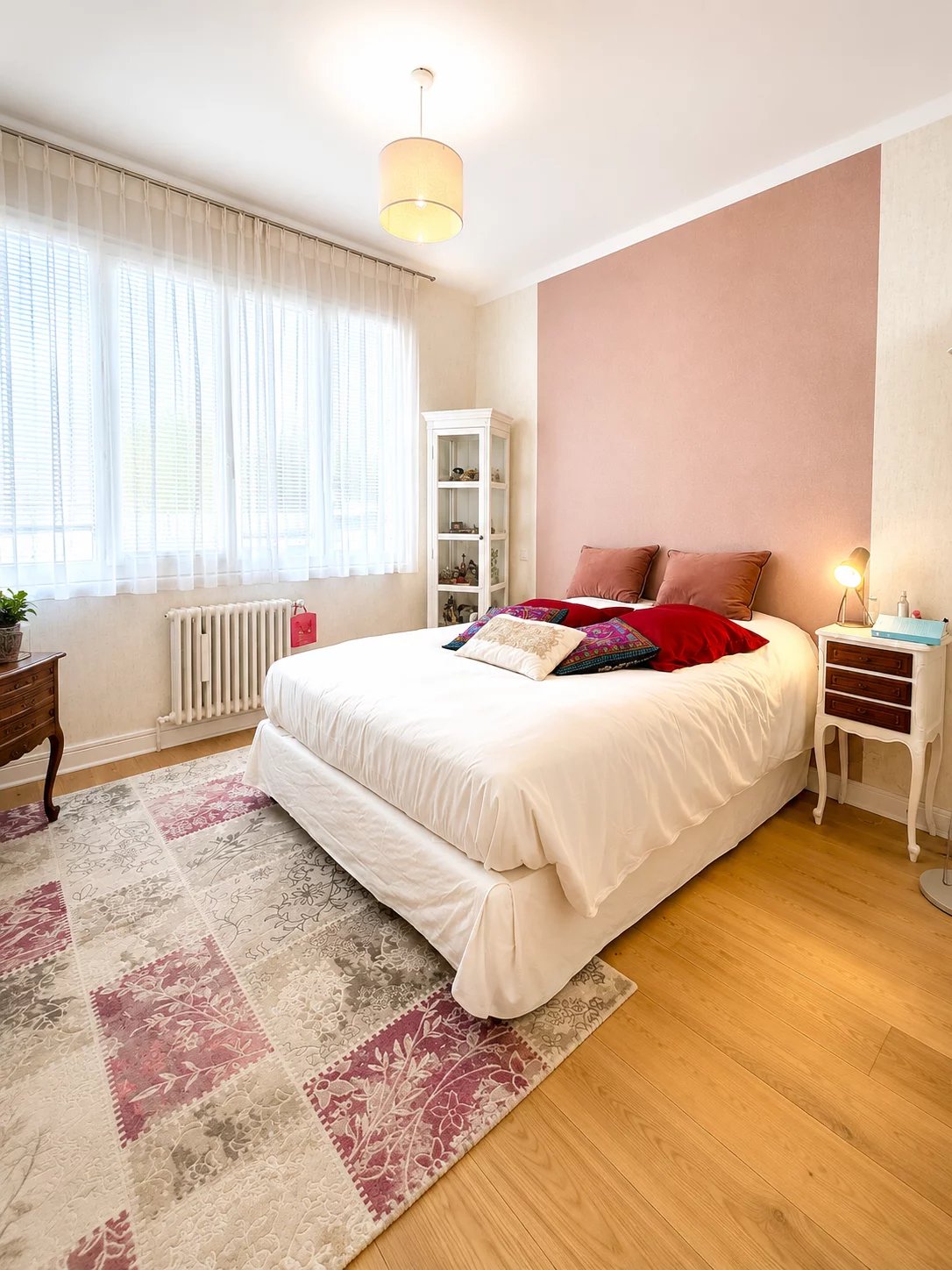 ANNECY – HYPER-CENTRE | ÉLÉGANT APPARTEMENT T4 DE 104 M² – ADRESSE D’EXCEPTION — photo 4