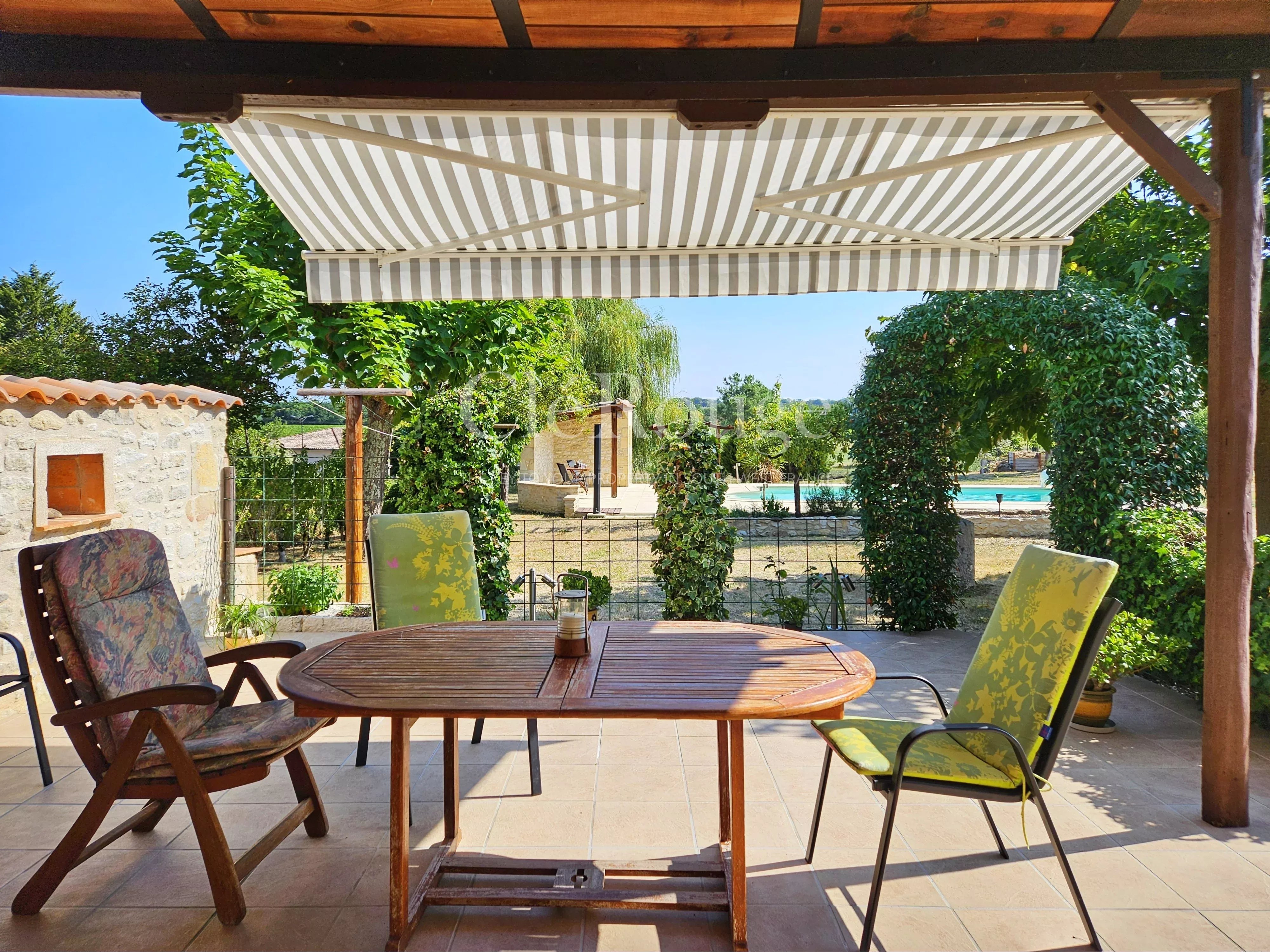House in Duras - Image 5