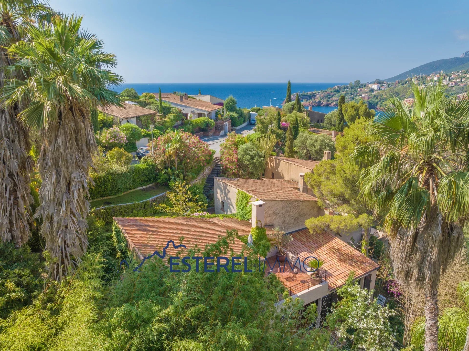 Villa à Théoule-sur-Mer — référence 86020565