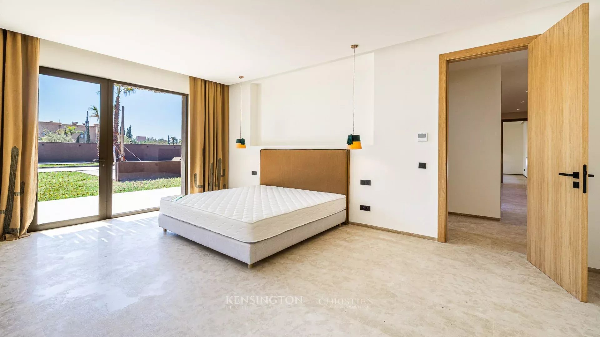 4 Bedroom Villa/Townhouse's Image 32