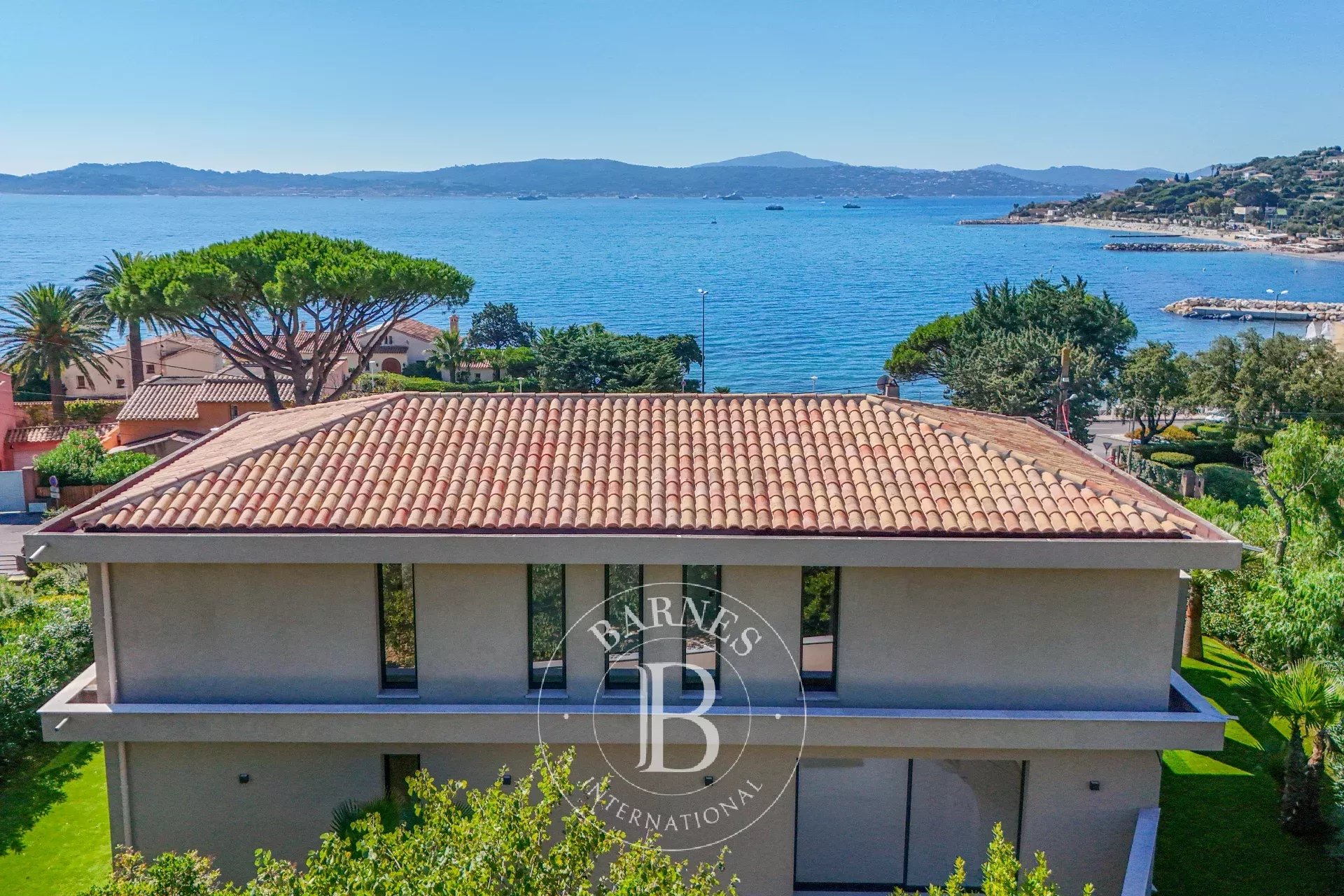 Villa Sainte-Maxime - picture 6