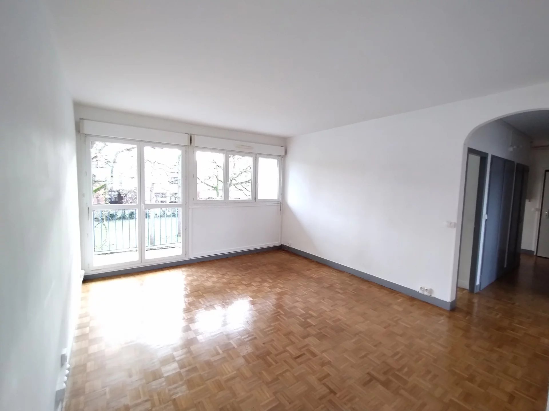 Appartement 4P Logement lumineux à AUBERGENVILLE - 5115030022