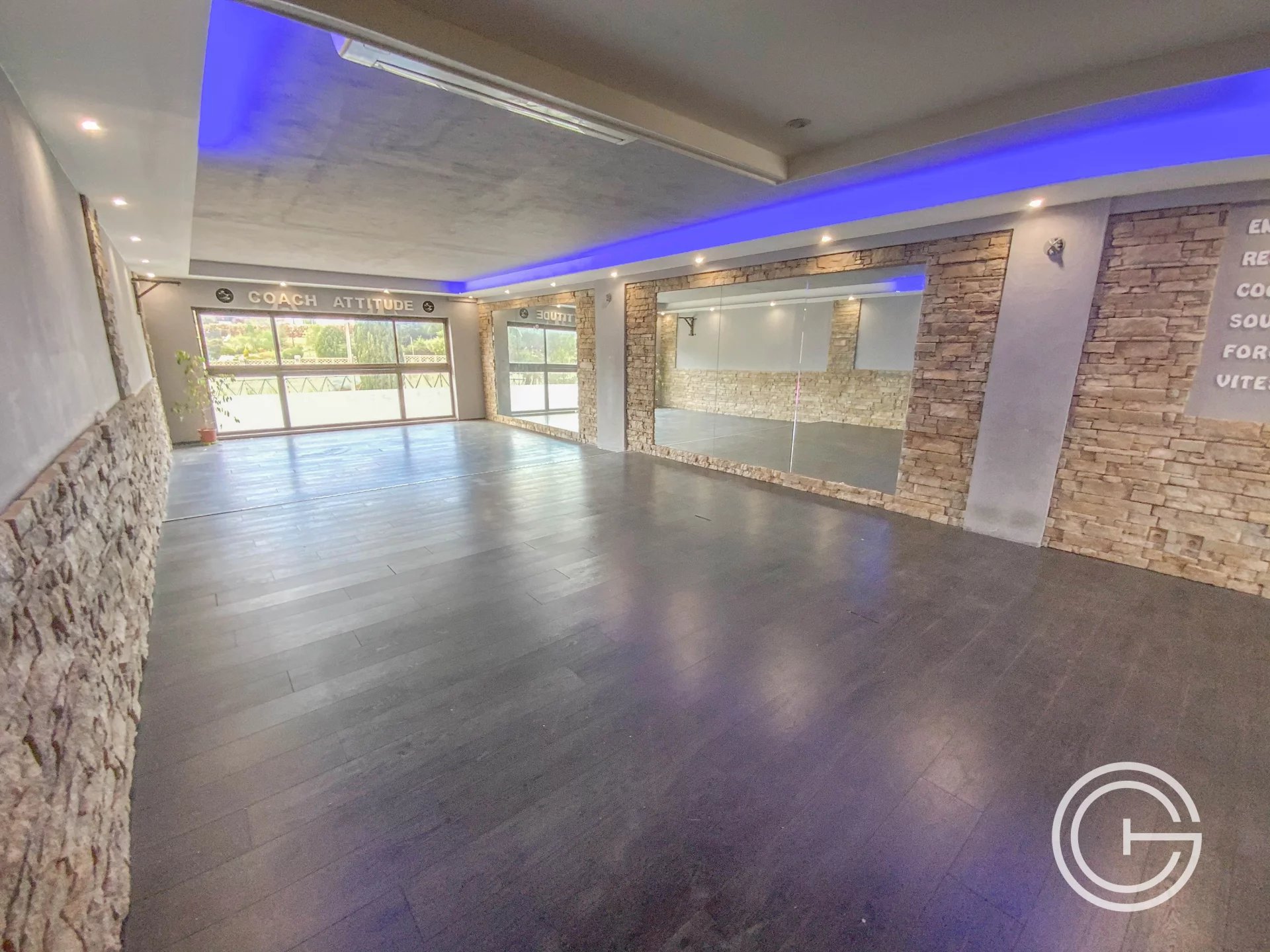 Location Bureau Mougins