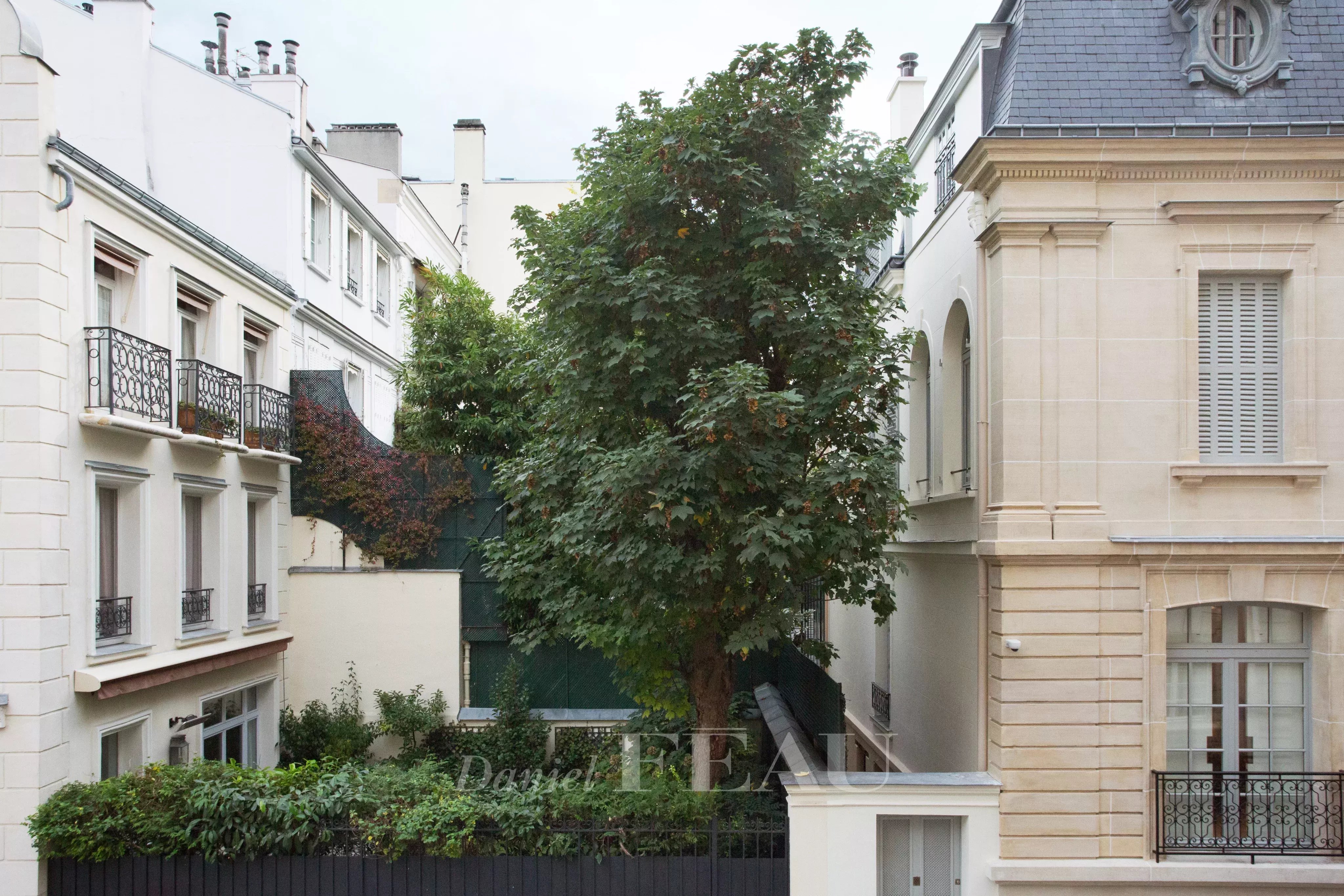 Rental Apartment Paris 16th