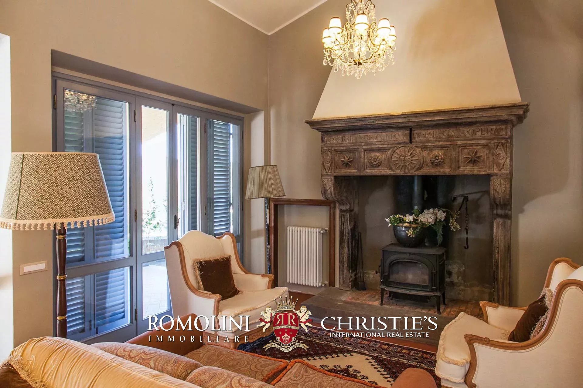 5 Bedroom Villa/Townhouse's Image 34