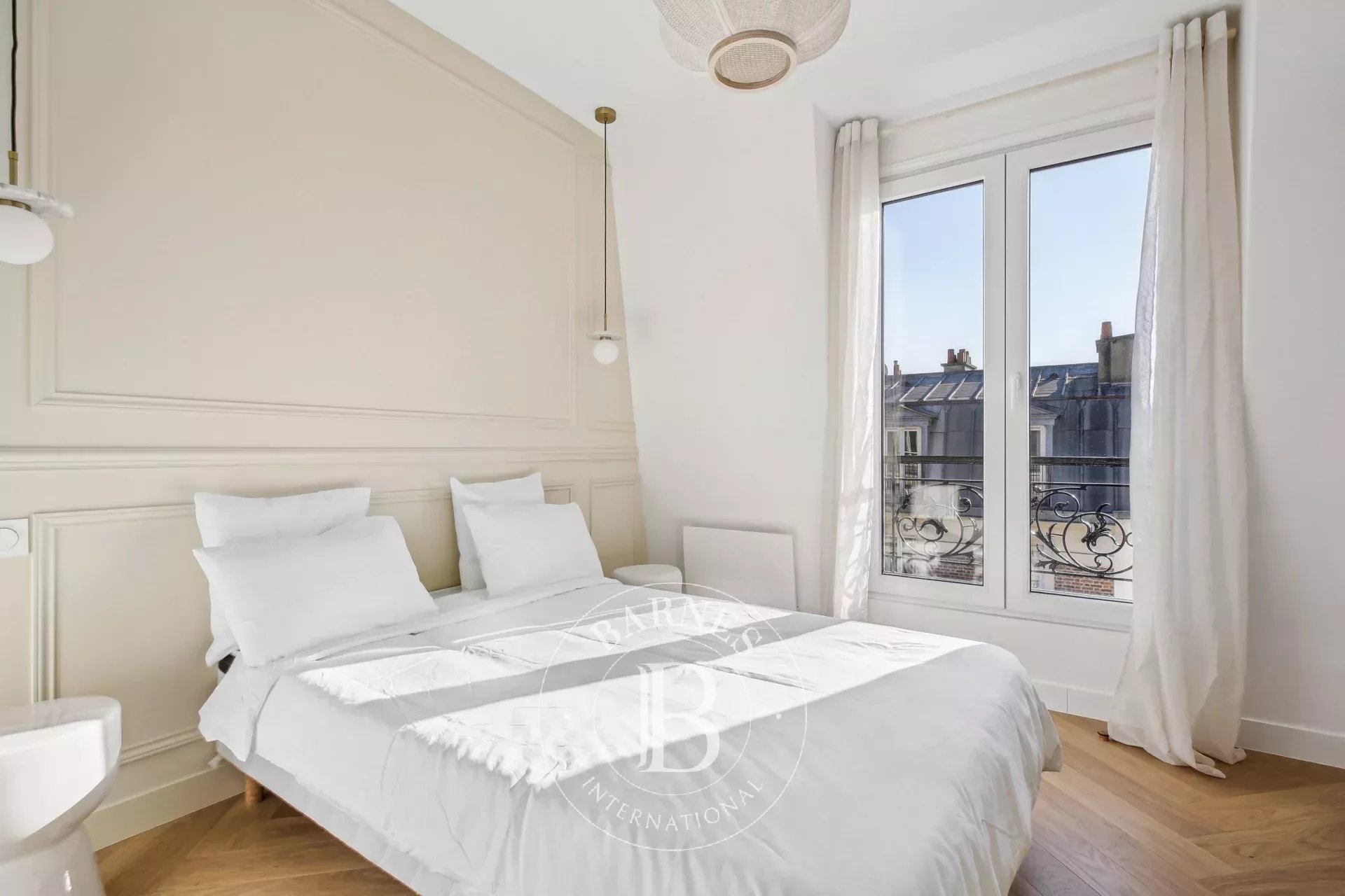 Daire Paris 10ème - picture 5