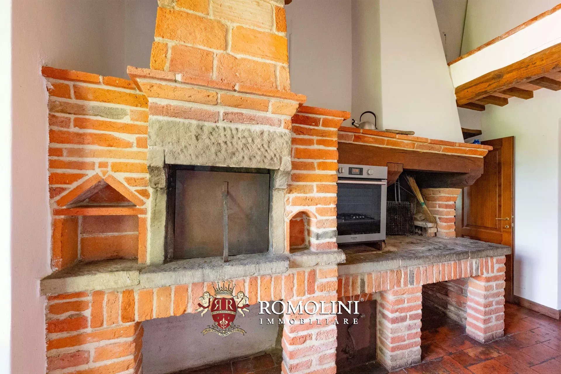 5 Bedroom Villa/Townhouse's Image 26