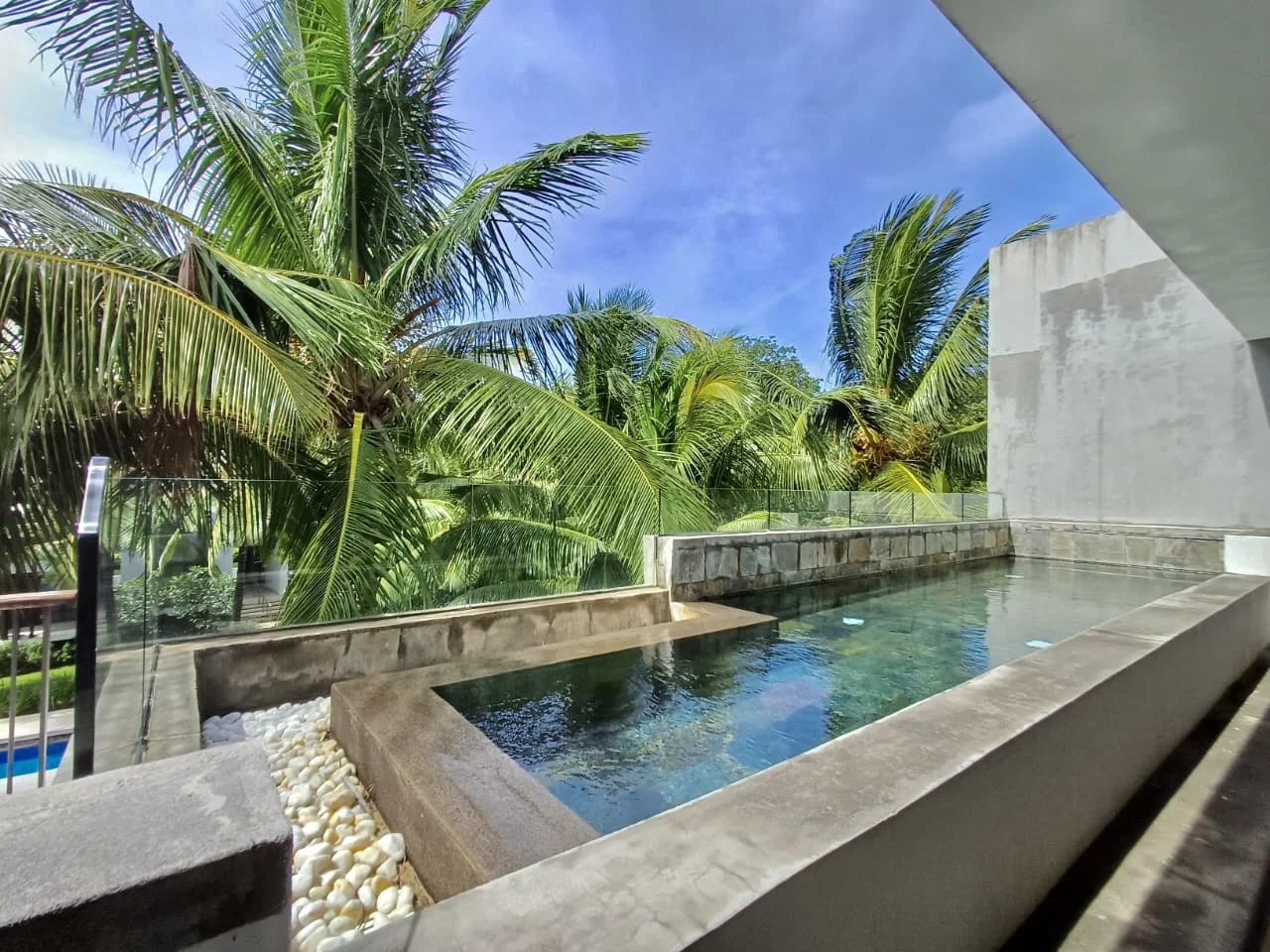 Penthouse Grand Baie  -  ref 84404296 (picture 1)
