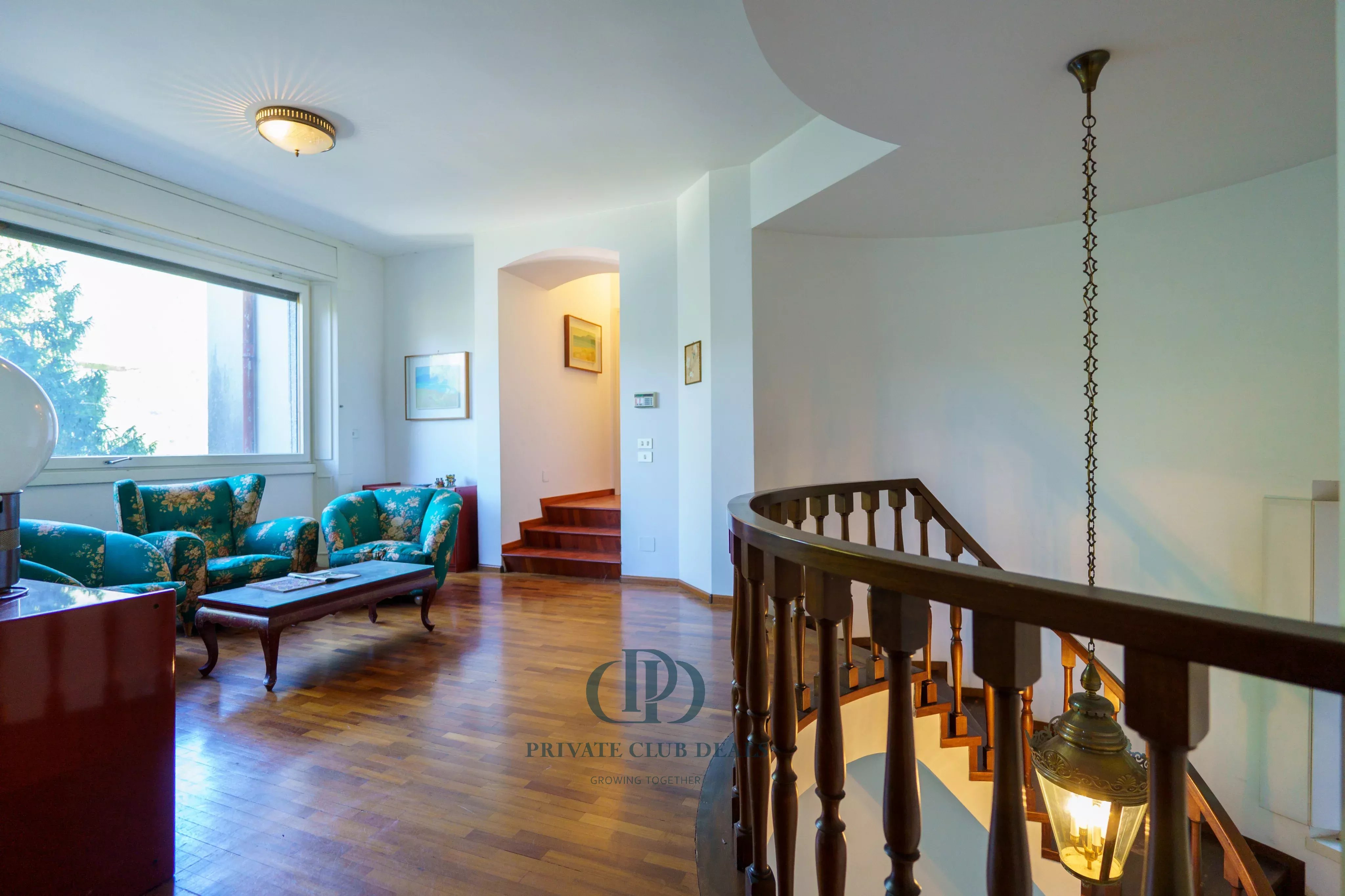 Villa Como - picture 22