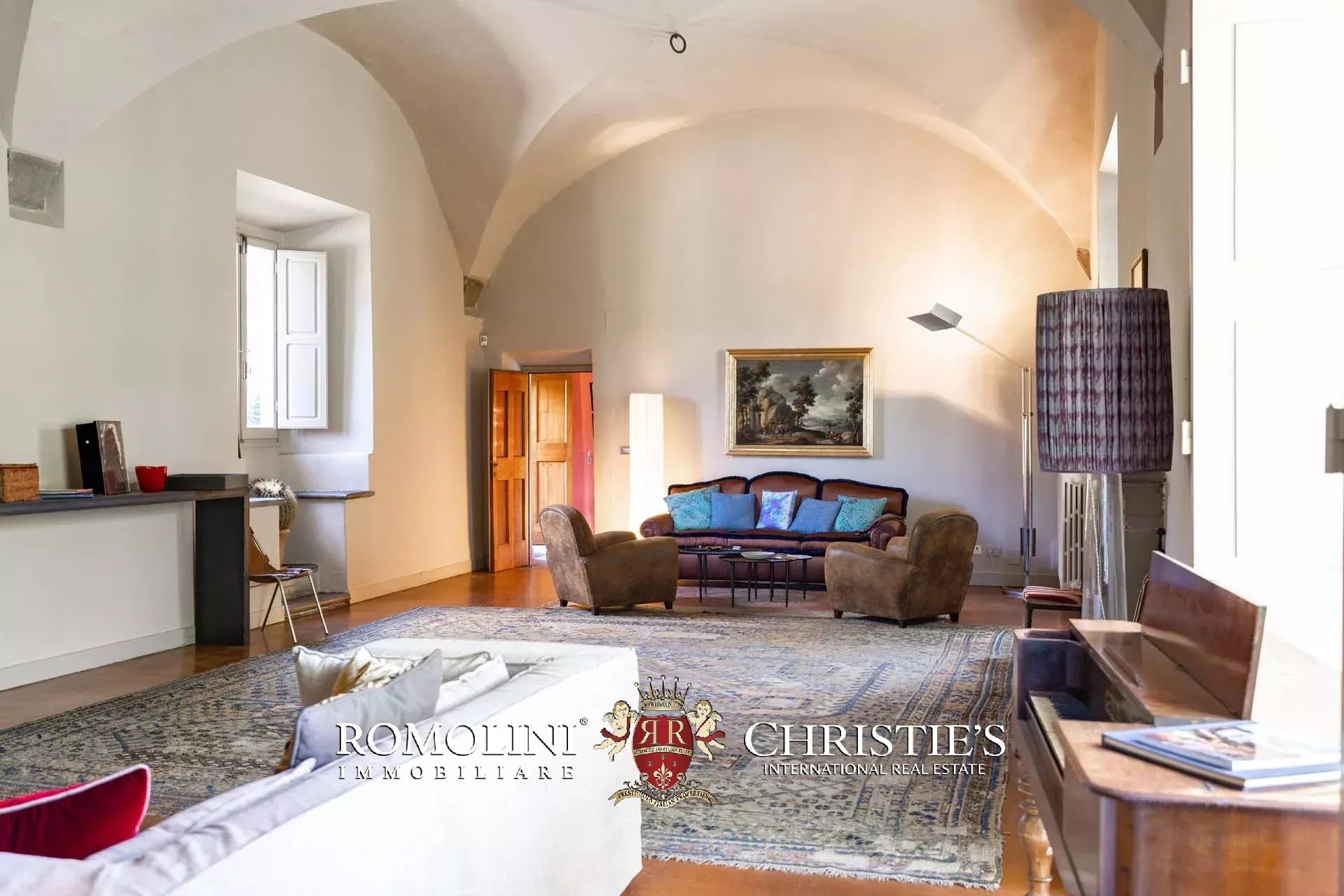 18 Bedroom Chateau's Image 31