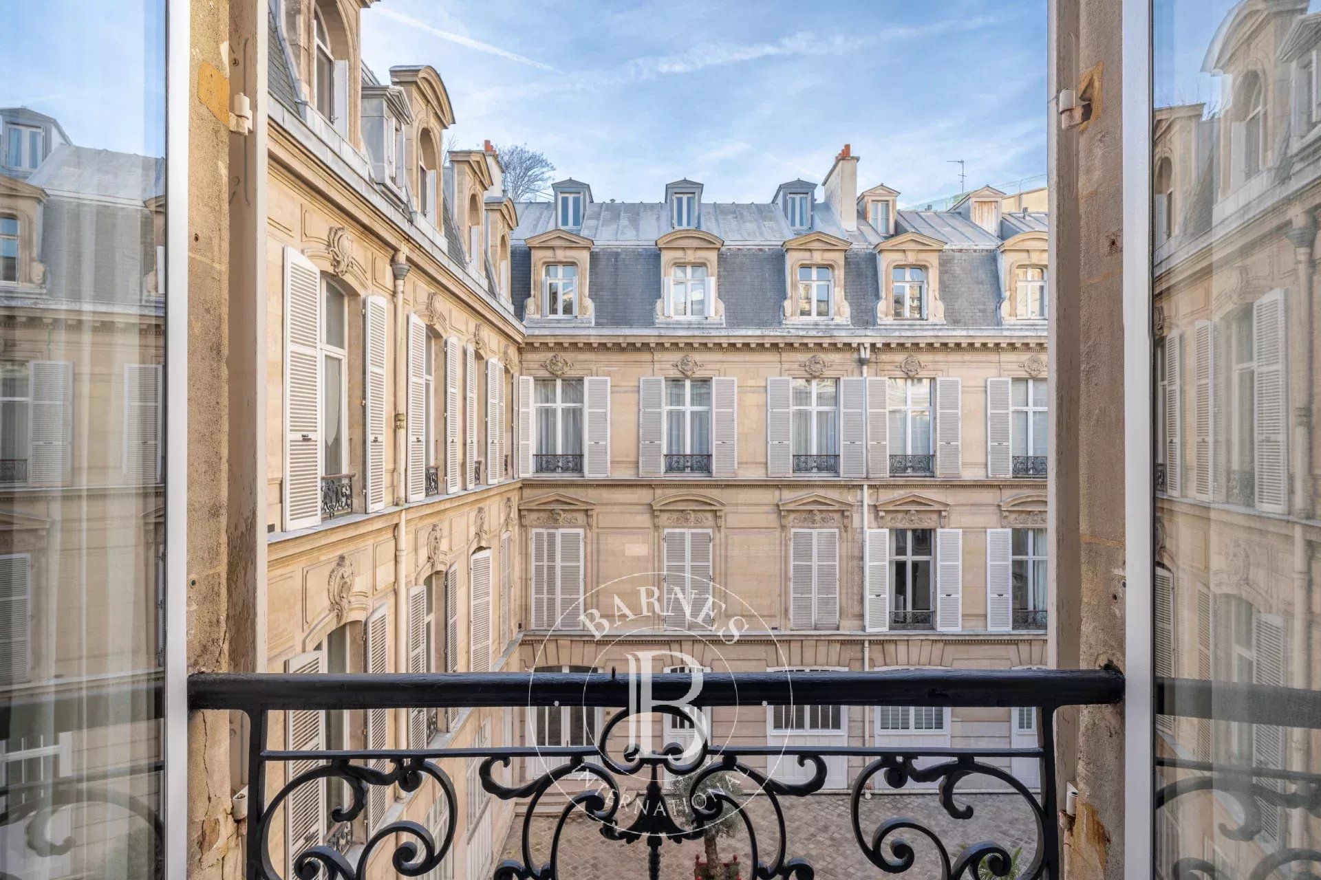 Paris  - Apartment 3 Bedrooms - picture 9