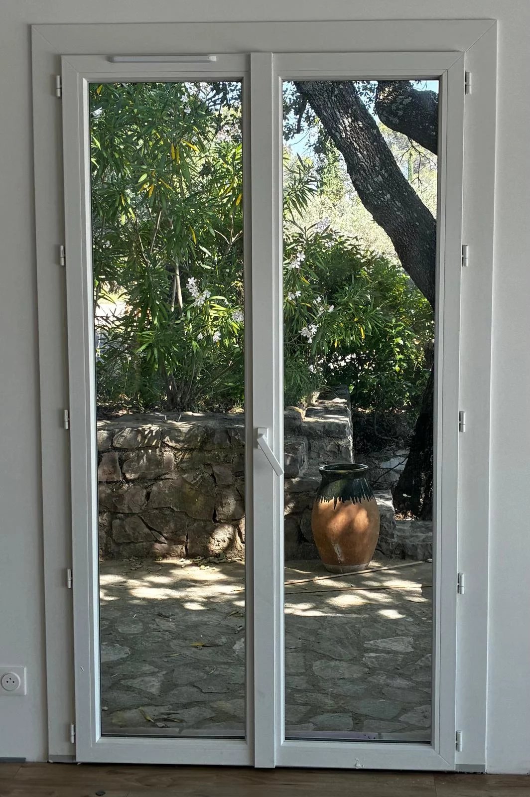 Wonderful property 3 beds pool views COTIGNAC