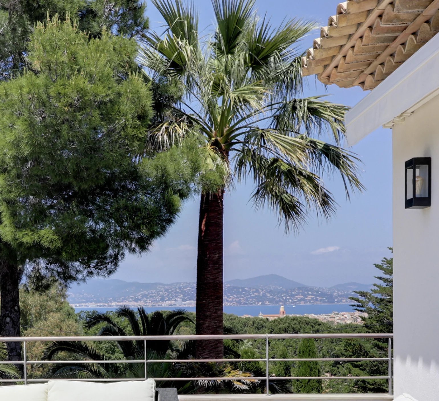 Agence immobilière de L'Office By Angel Properties