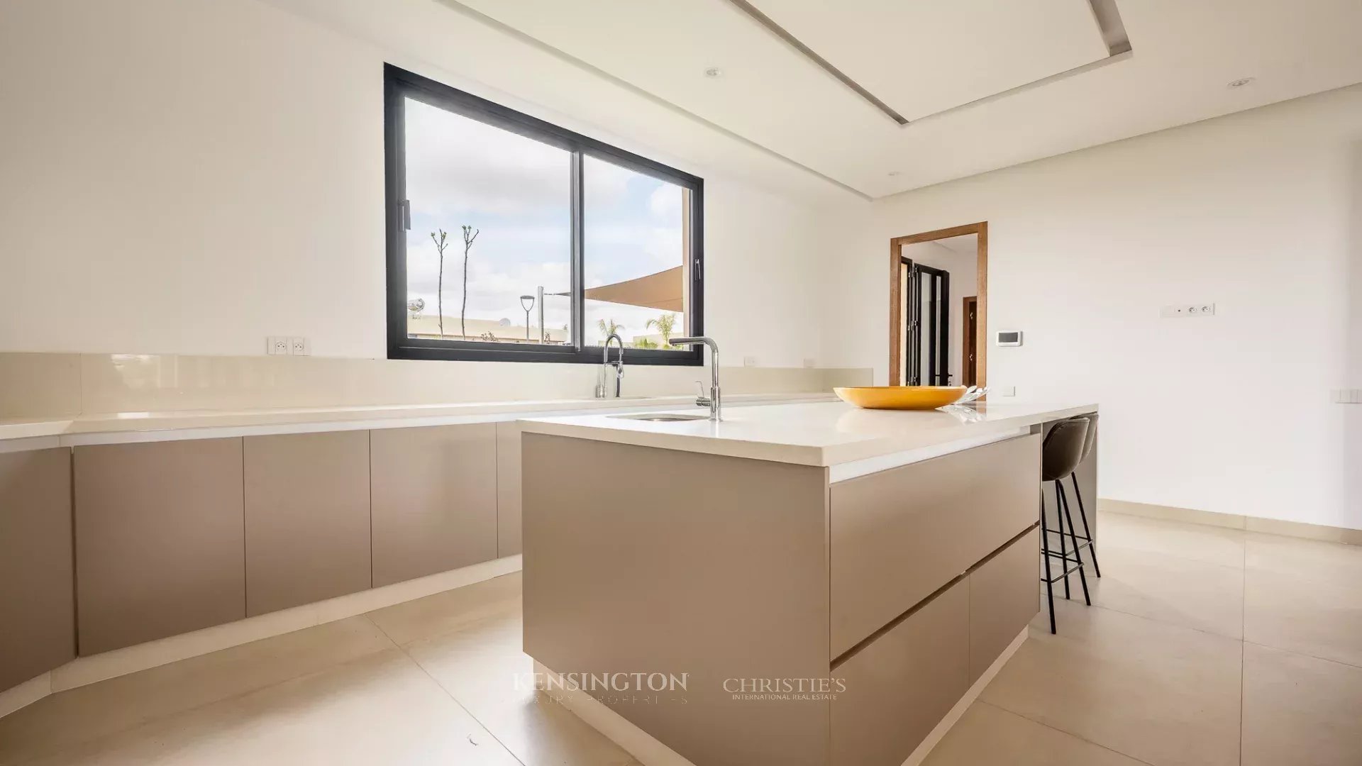 4 Bedroom Villa/Townhouse's Image 21