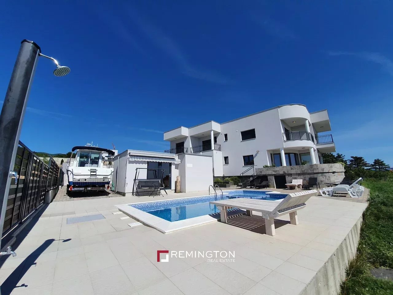 10 Bedroom Villa/Townhouse's Image 5