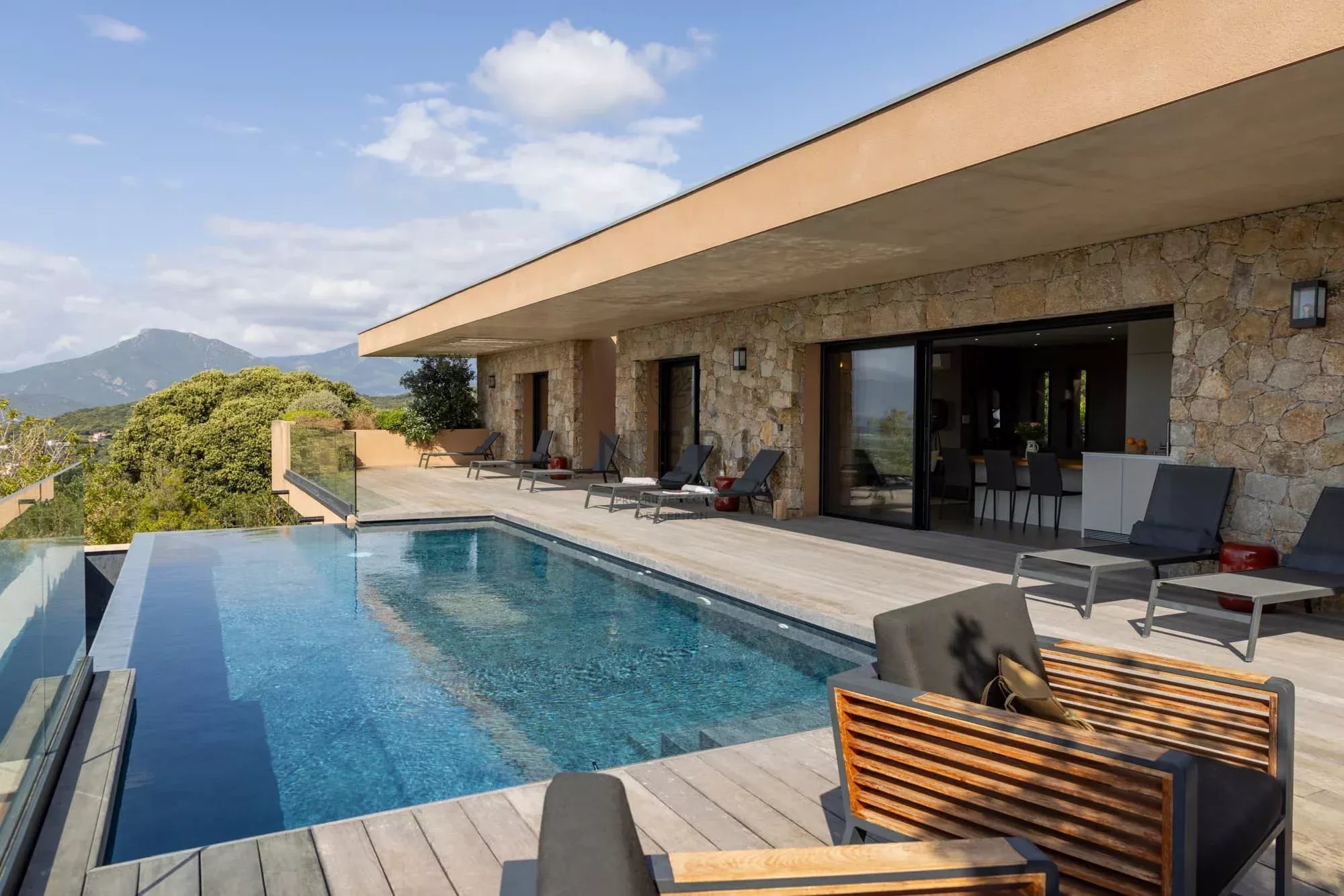 Villa BELLA- 4 chambres, piscine chauffée, vue mer panoramique