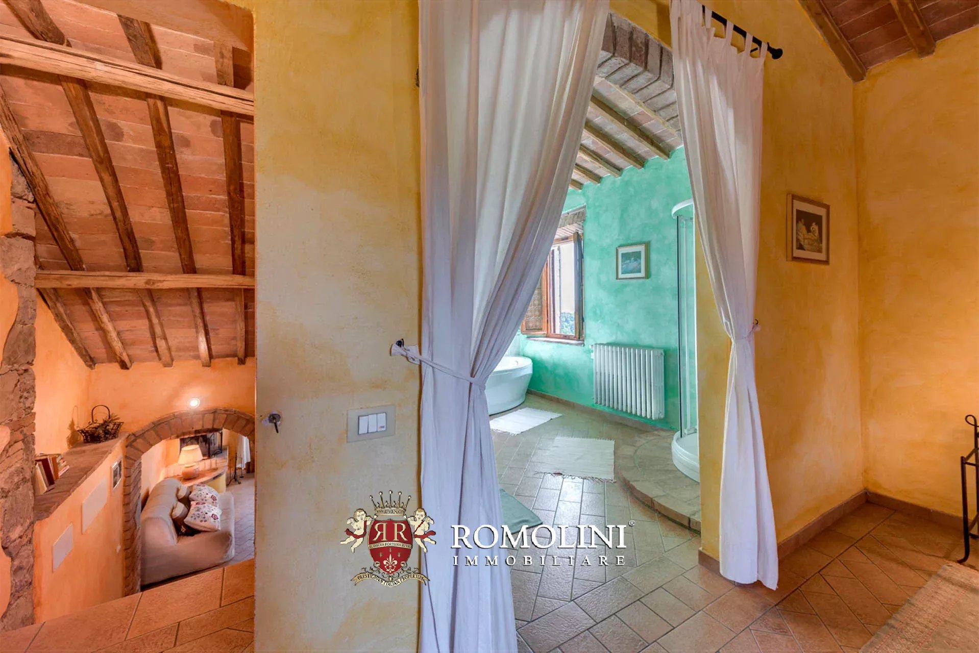 18 Bedroom Villa/Townhouse's Image 63