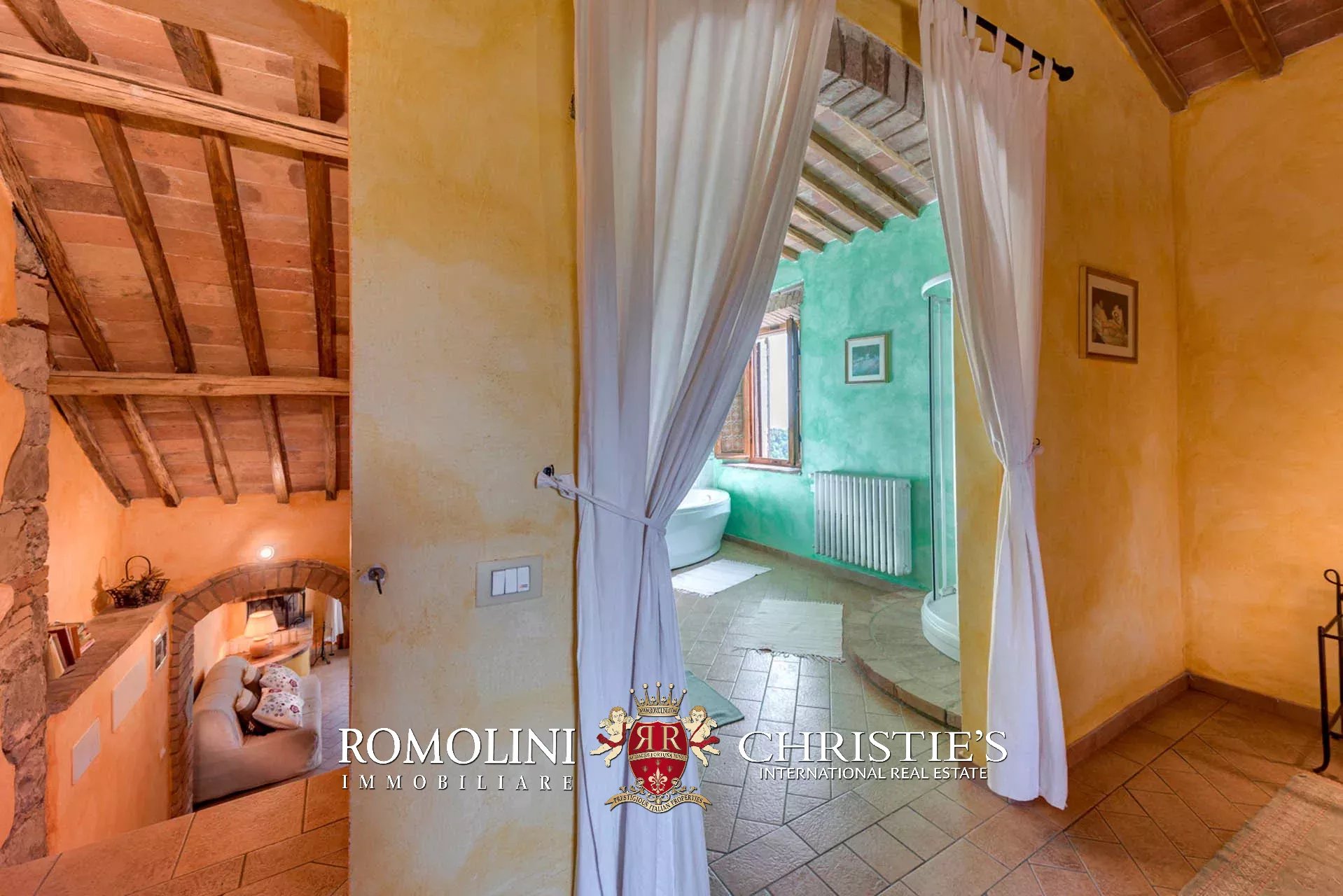 18 Bedroom Villa/Townhouse's Image 63