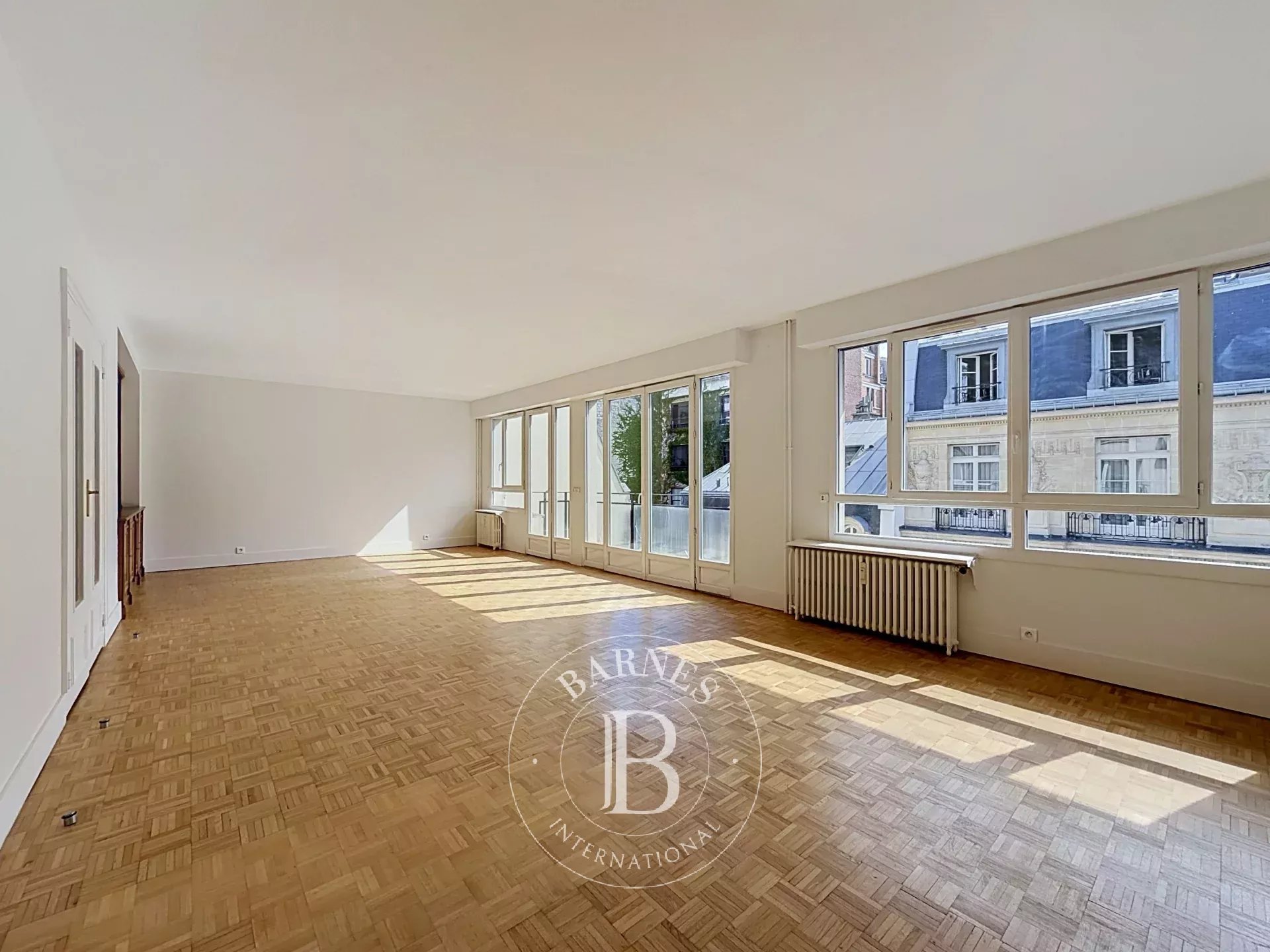 Piso Paris 75016  -  ref 82703857 (picture 1)