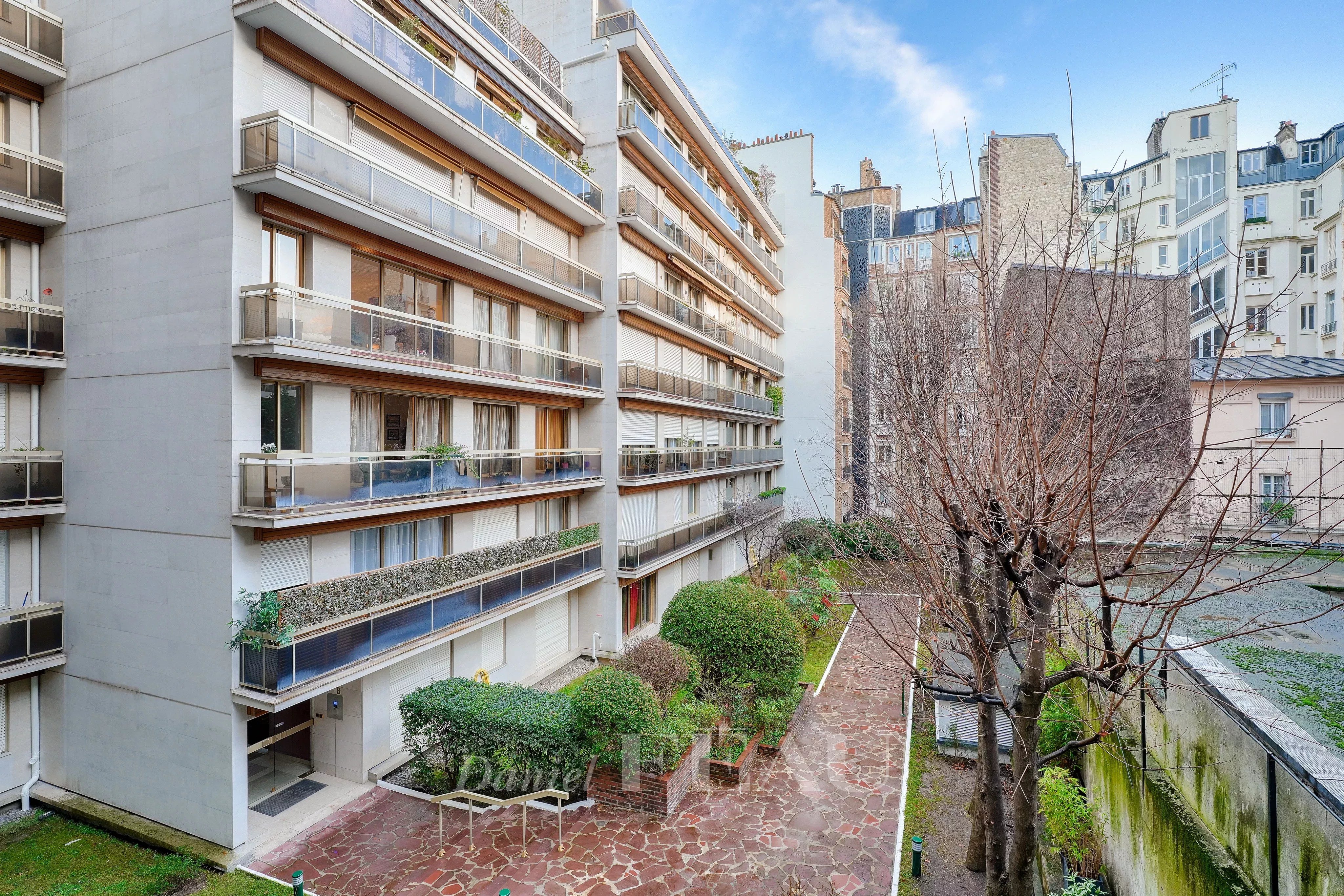 Location Appartement Paris 16ème