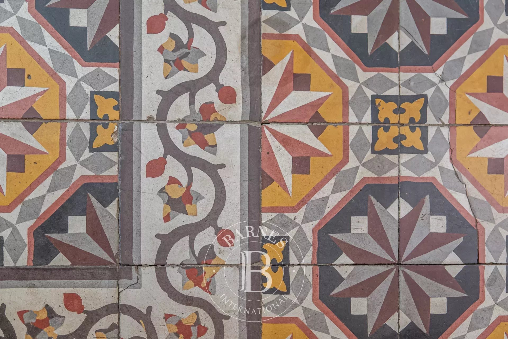 Kirevi Aix-en-Provence - picture 40