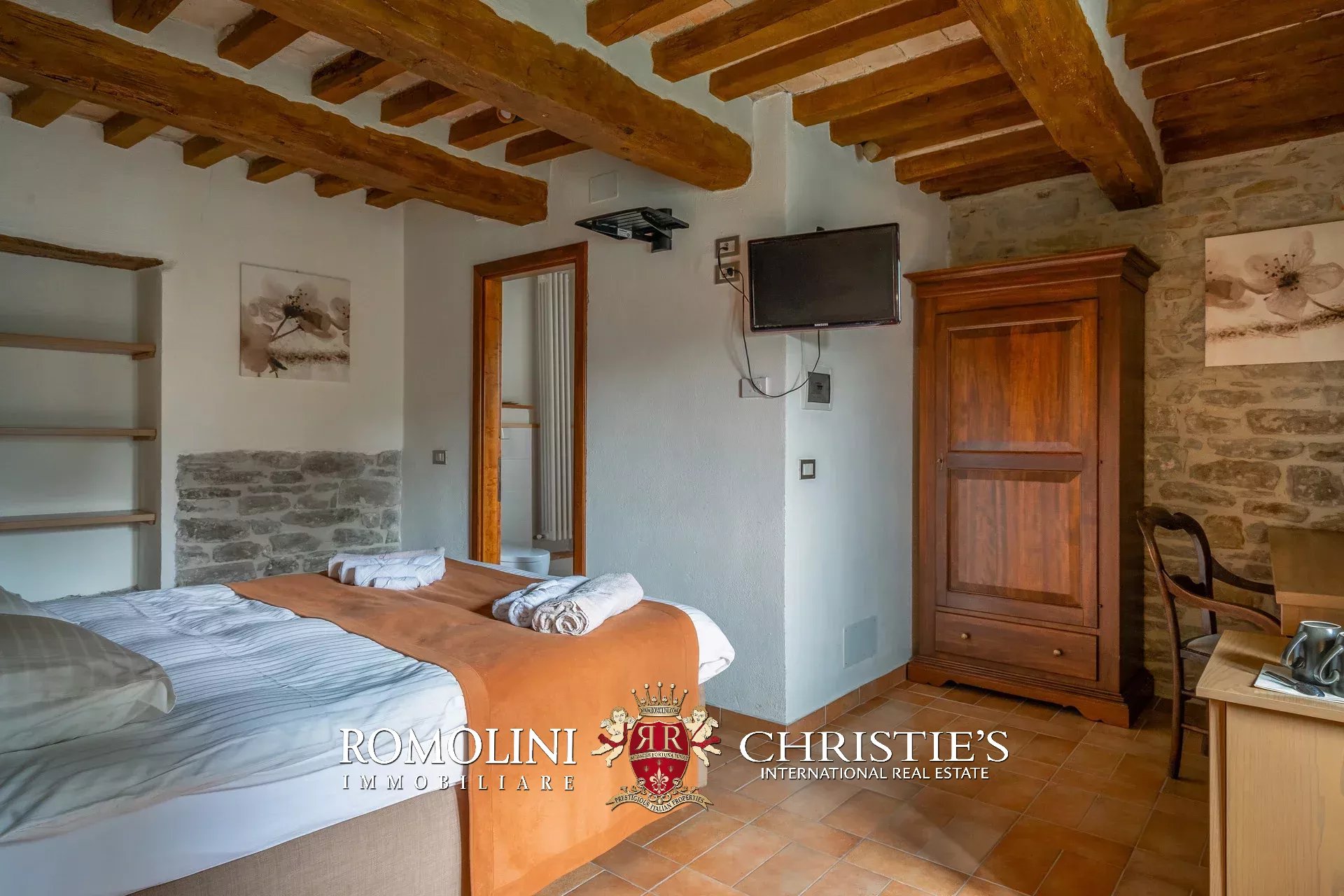 12 Bedroom Villa/Townhouse's Image 47