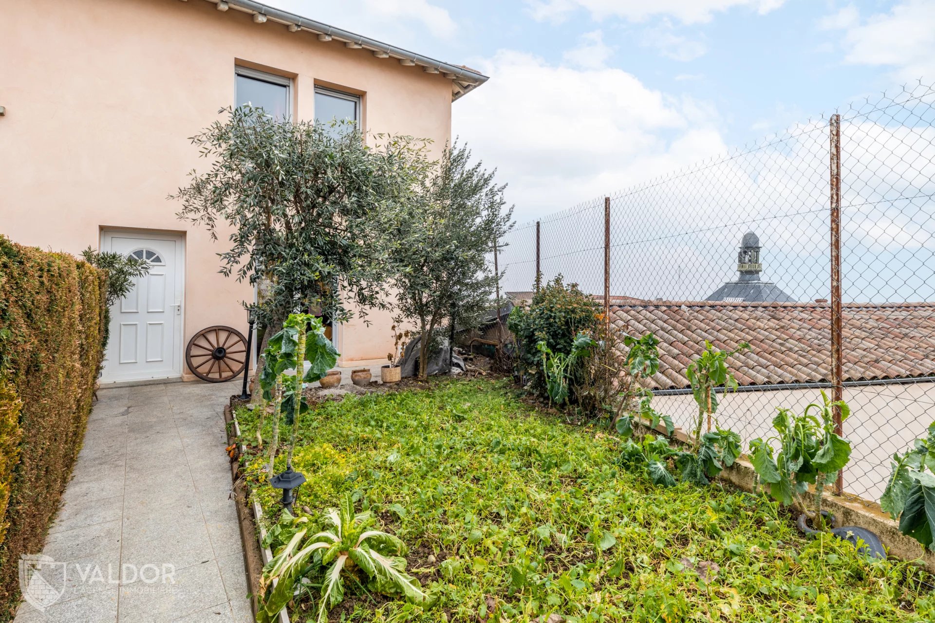 Duplex avec jardin sur les hauteurs