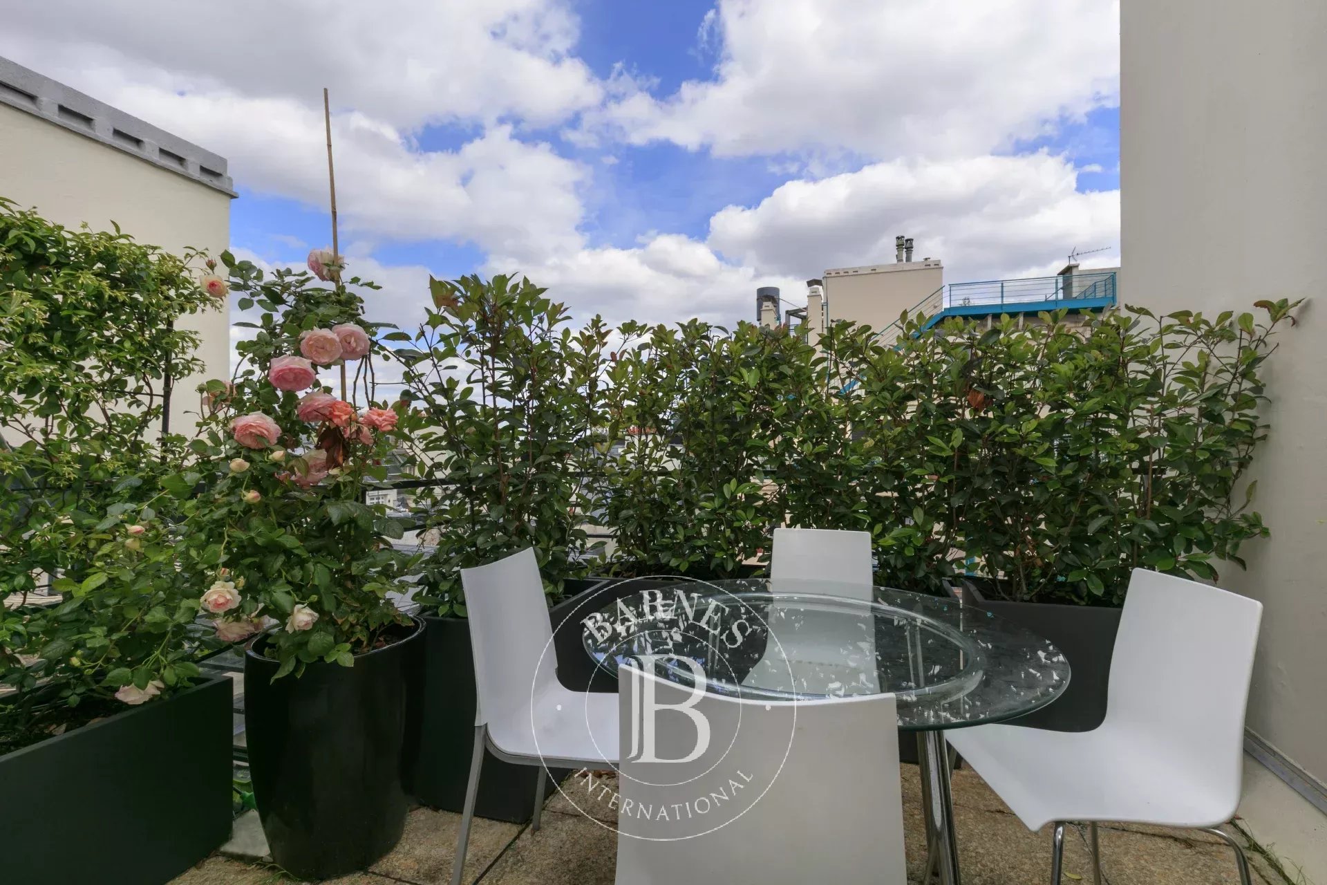 Apartment Paris 75008  -  ref 87000810 (picture 3)