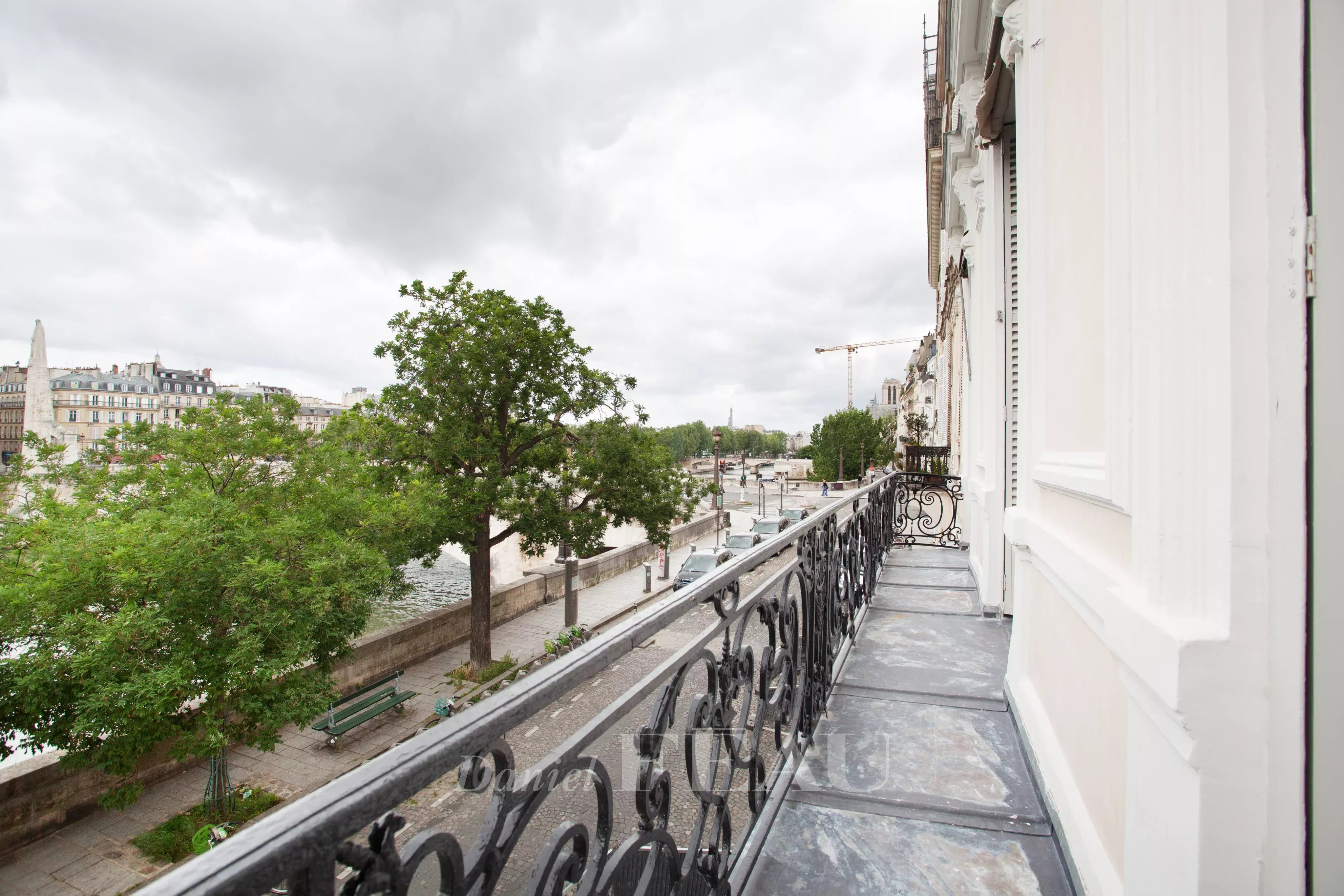 Rental Apartment Paris 4th
