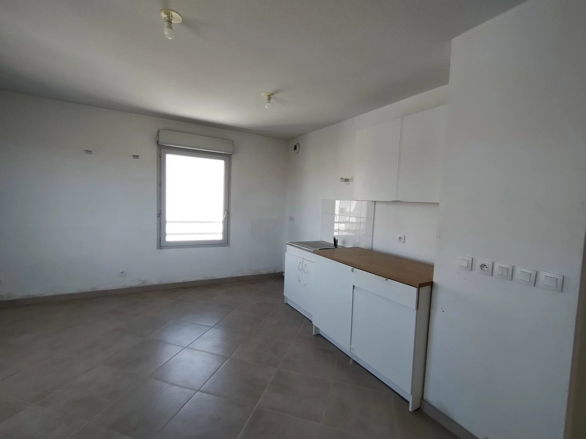 86096679 Location Vaulx-en-Velin