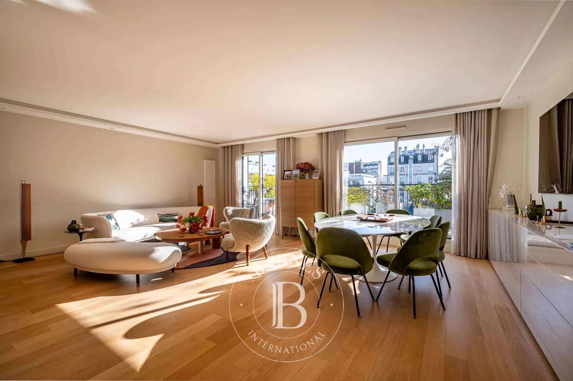 Neuilly-sur-Seine  - Apartment 2 Bedrooms - picture 6