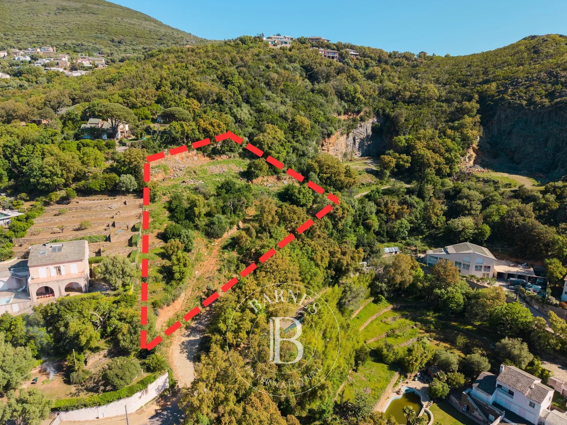 Terrain constructible Santa-Maria-di-Lota  -  ref 86068547 (picture 2)