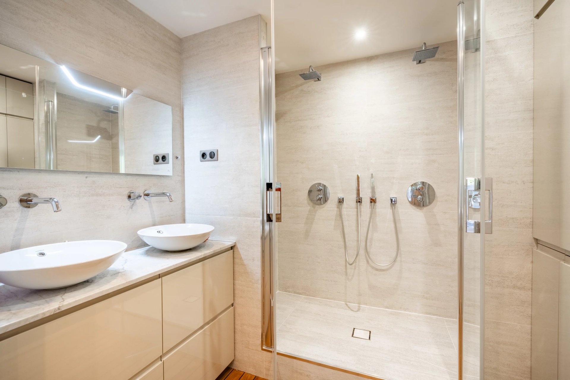 1 Bedroom Apartment/Flat's Image 6