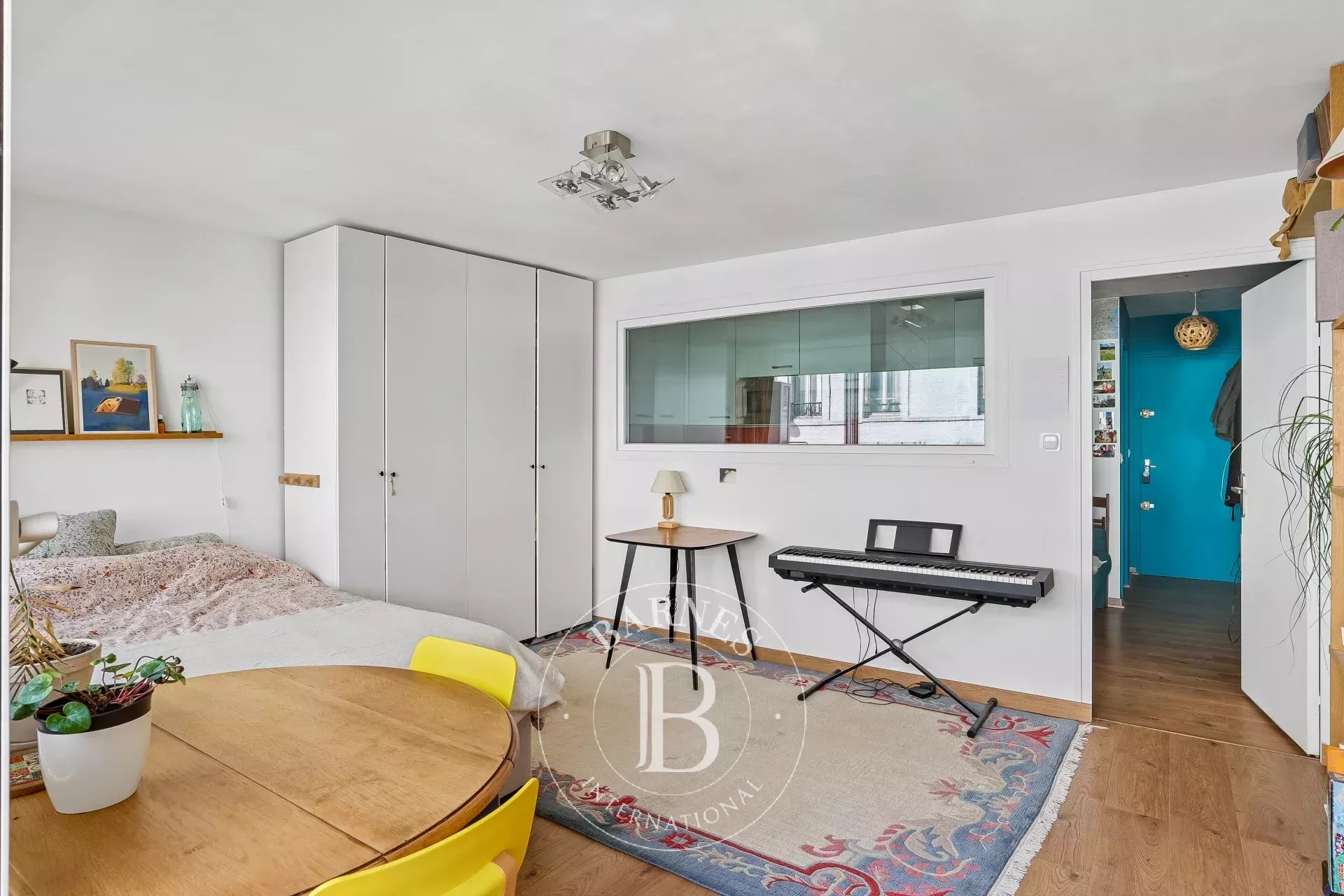 Apartment Paris 75018  -  ref 86947242 (picture 3)