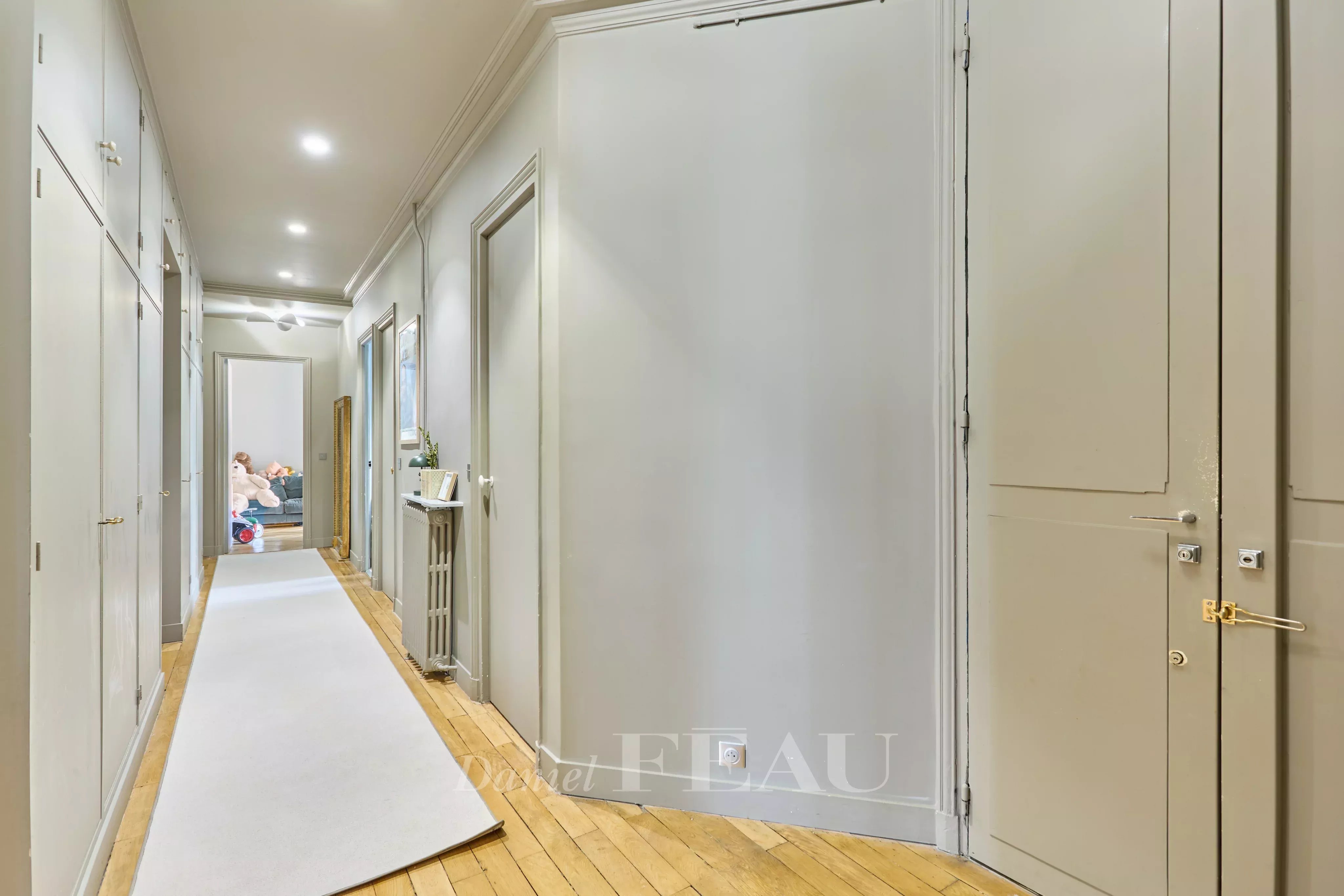 Rental Apartment Paris 16th