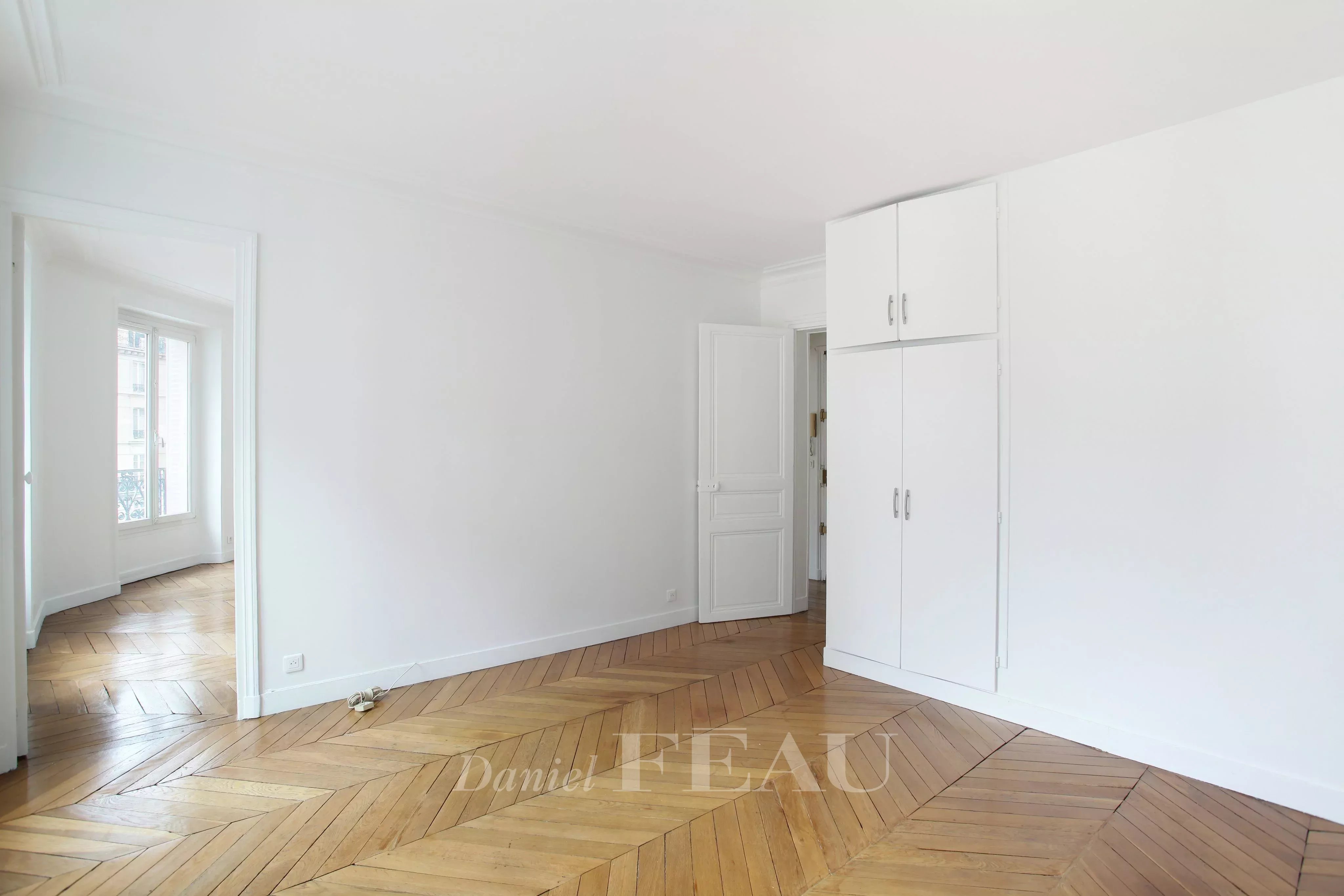 Sale Apartment Paris 5th