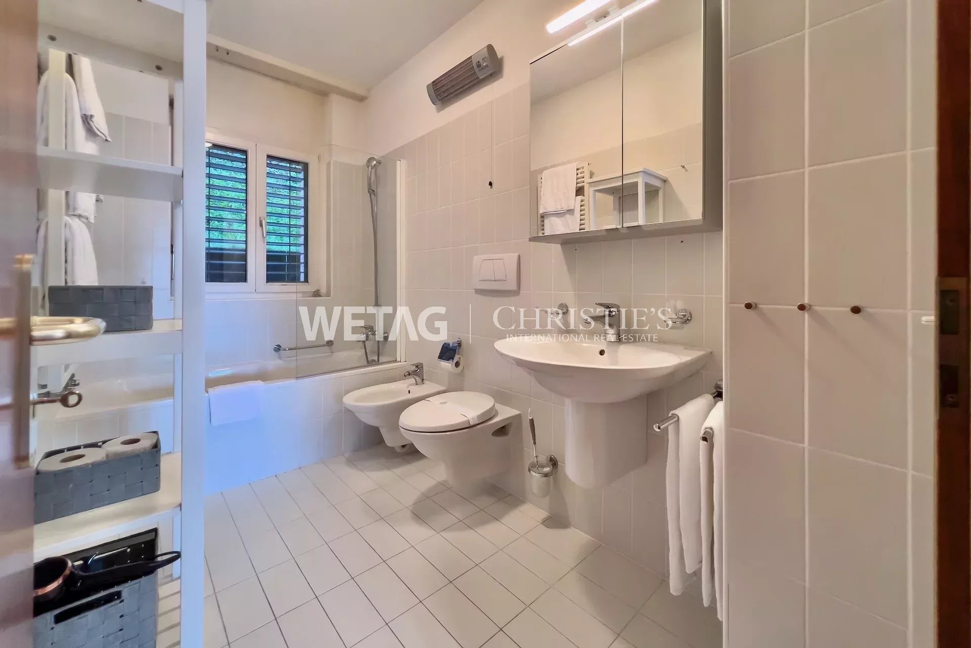 2 Bedroom Apartment/Flat's Image 3