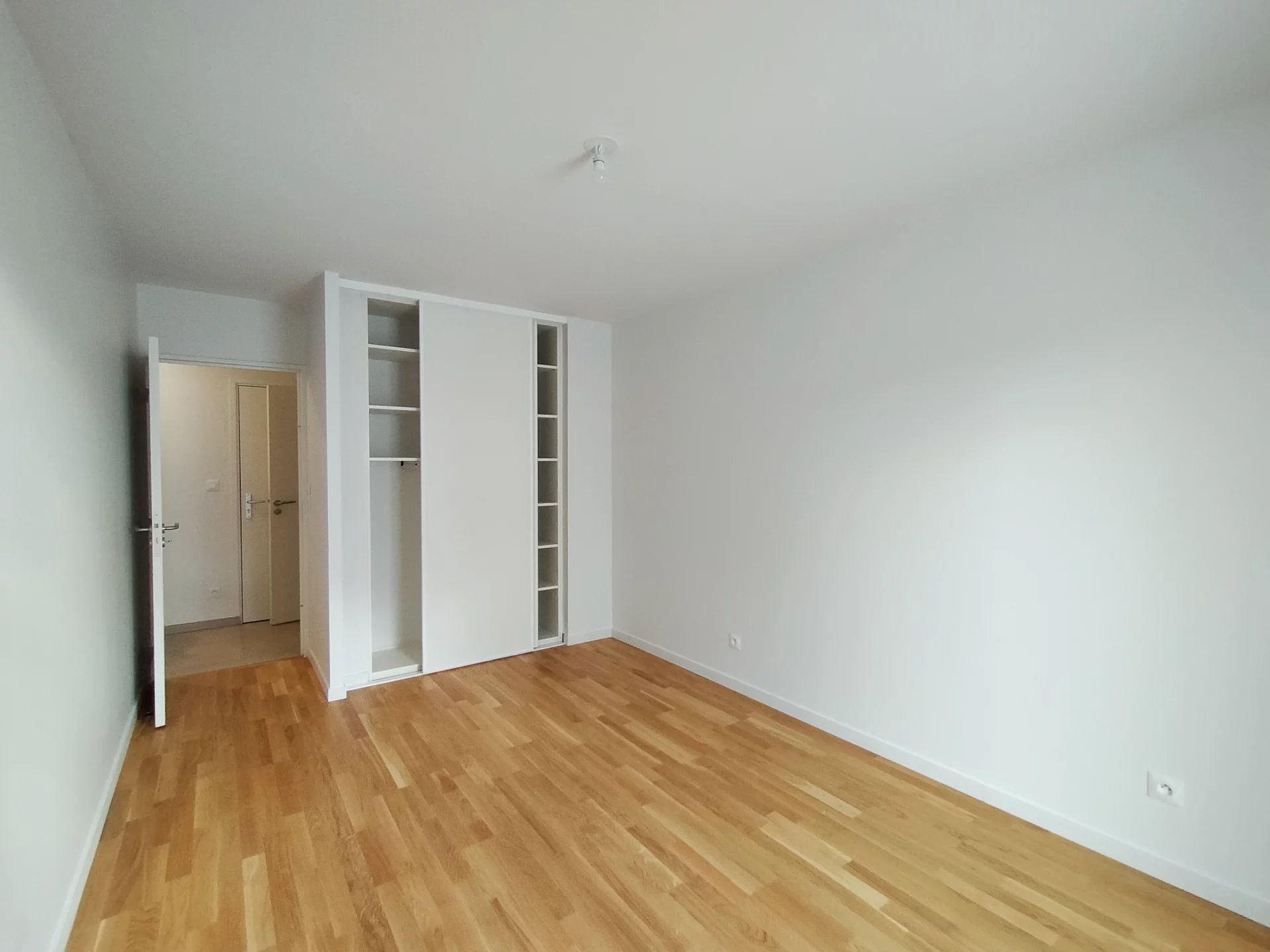 86469978 Location Lyon 7ème