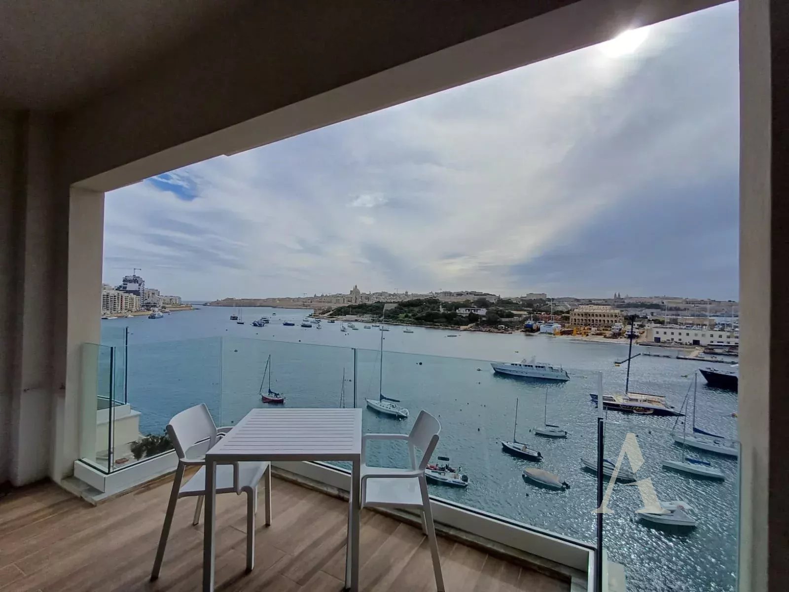 Luxurious 2-Bedroom Apartment in Sliema with Sea Views